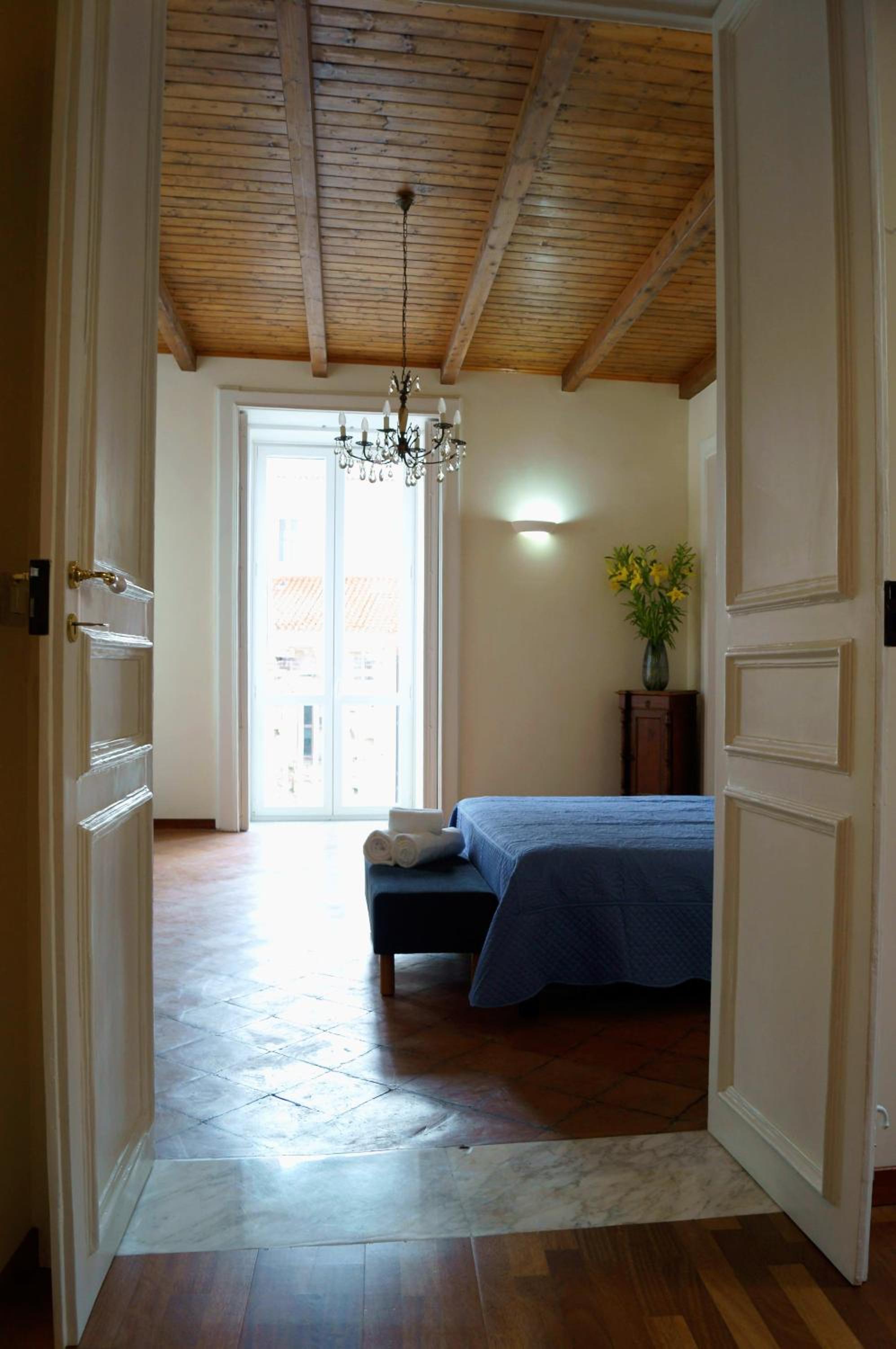 Superior Suite with Cathedral view photo 3