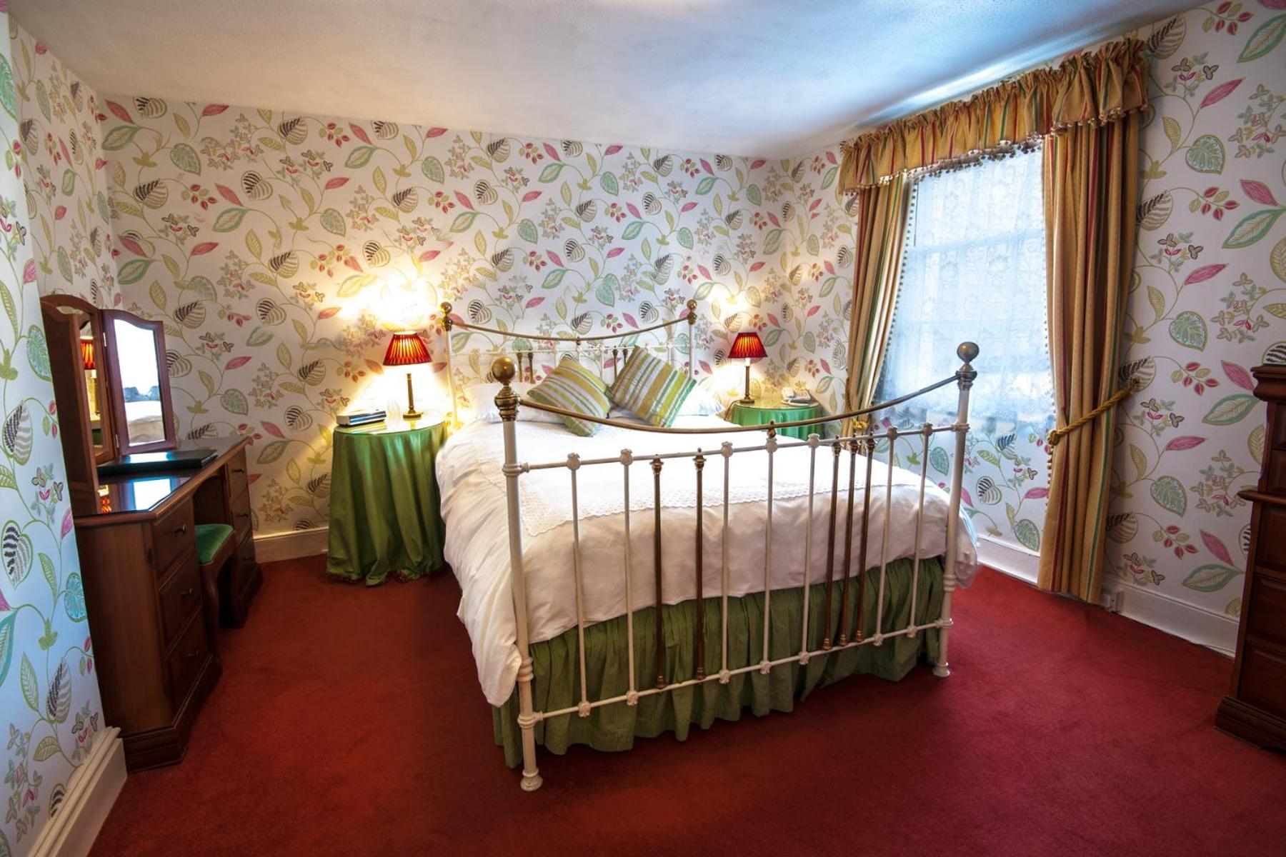 Standard Double Room with Bath photo 2
