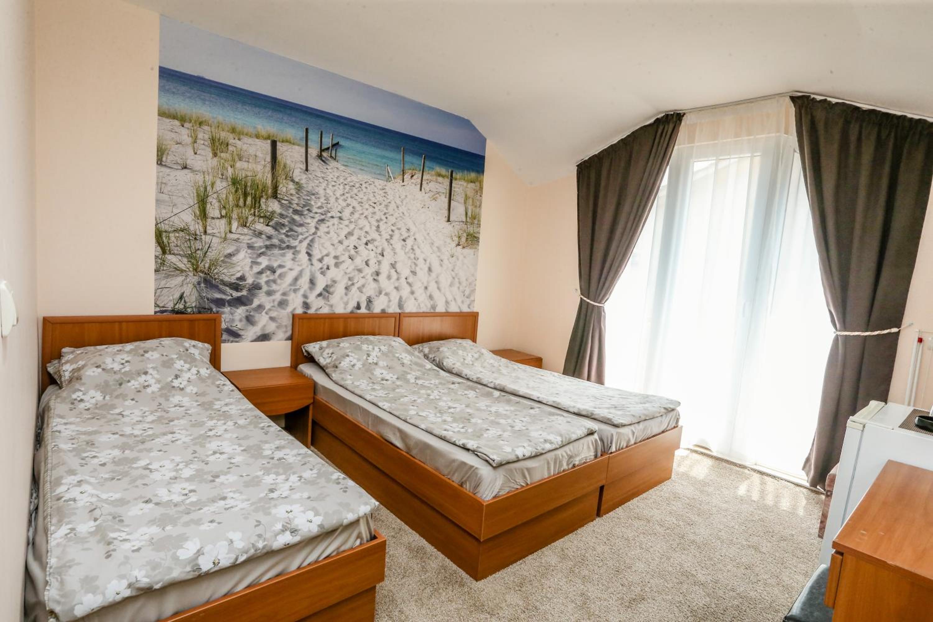 Triple Room with Terrace photo 1