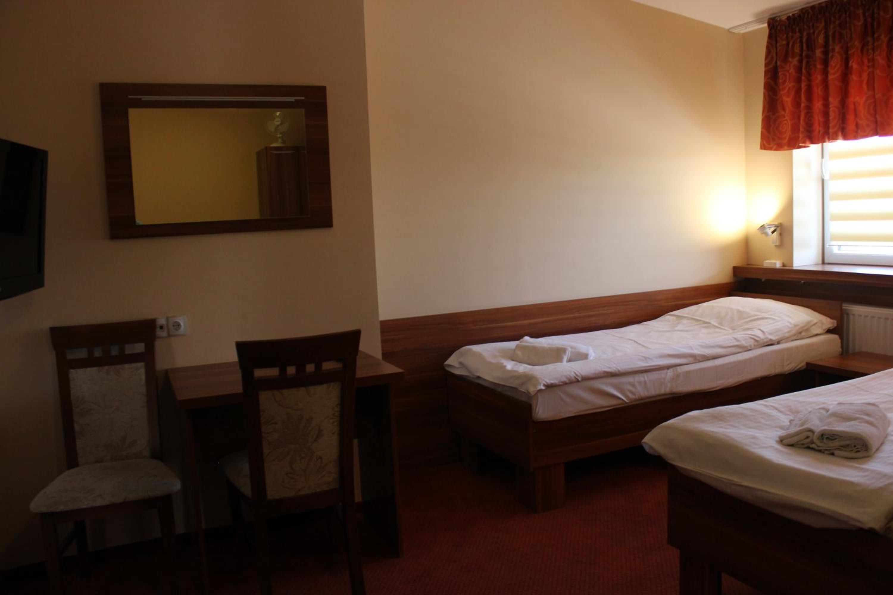 Triple Room - Photo 2