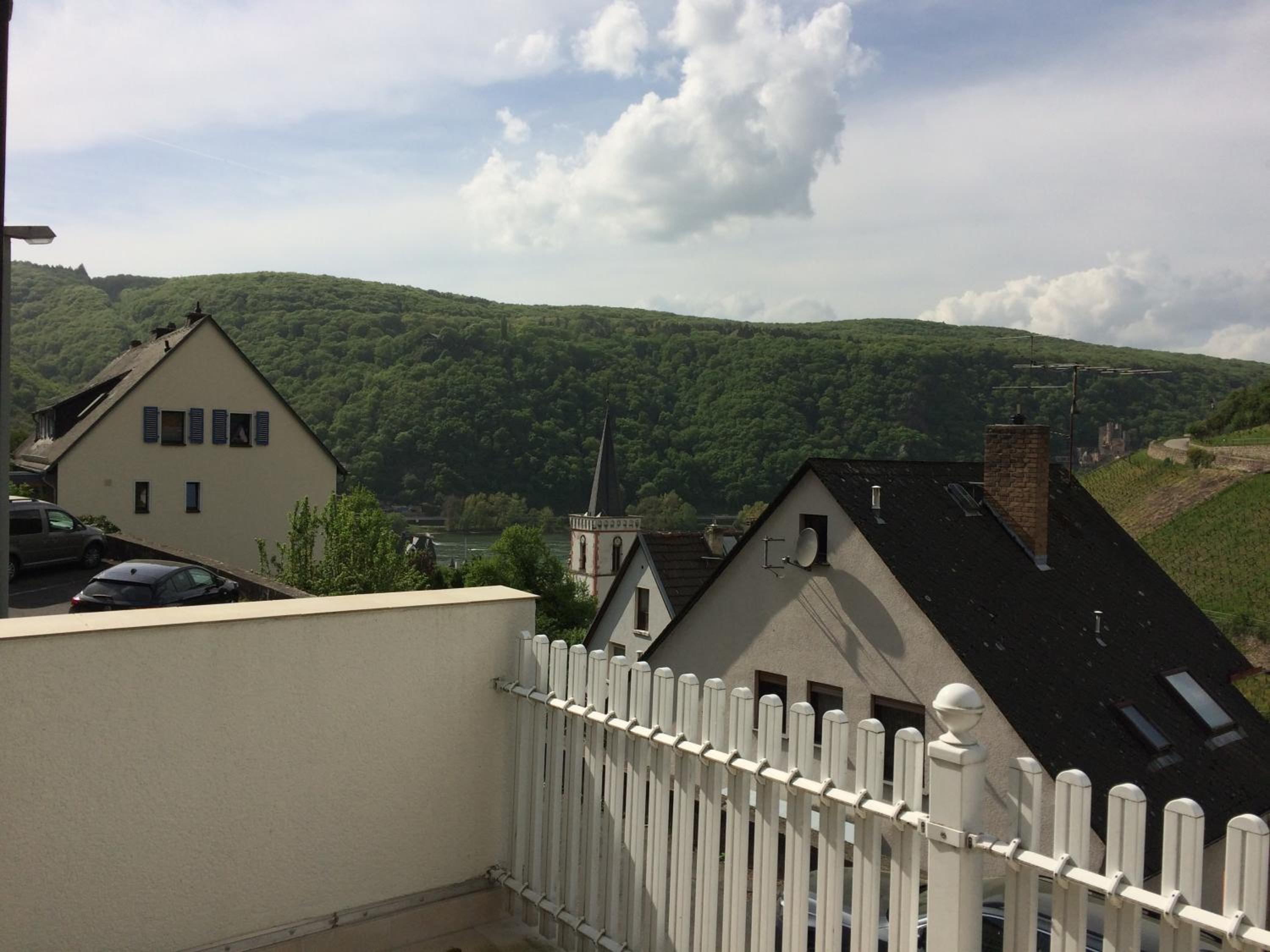 Apartment with Terrace - Photo 32