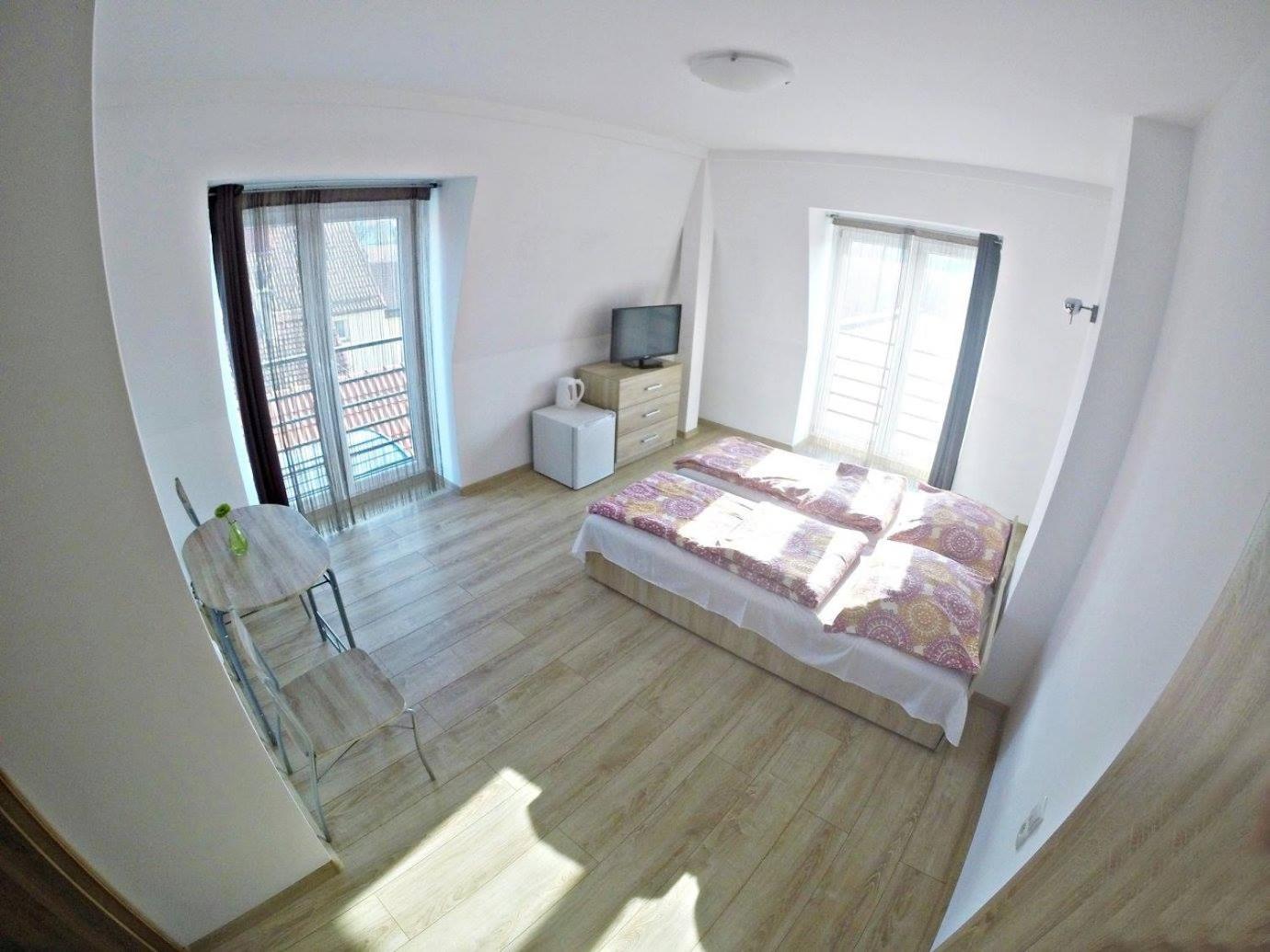 Standard Twin Room photo 1
