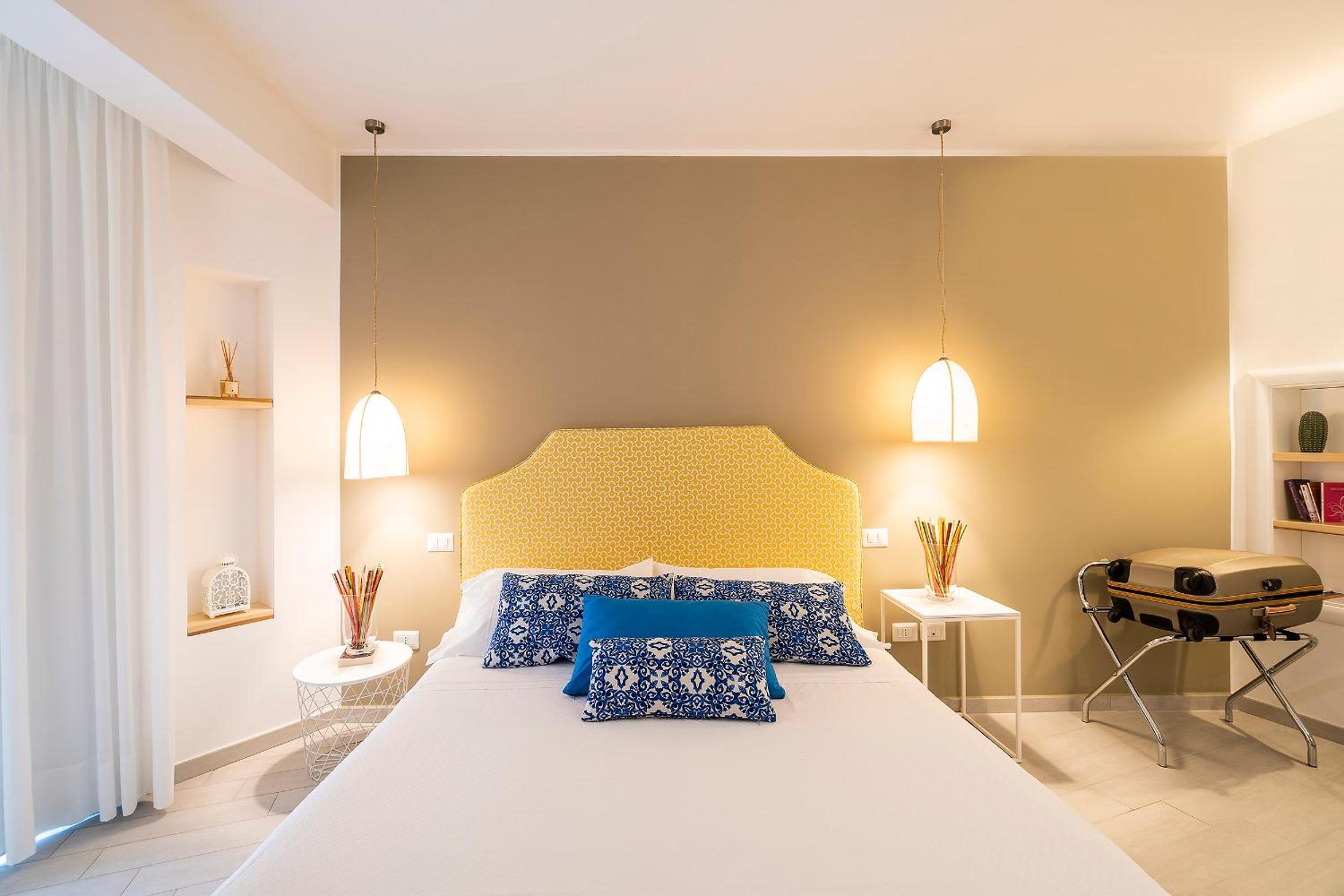 Suite with Terrace - Photo 8