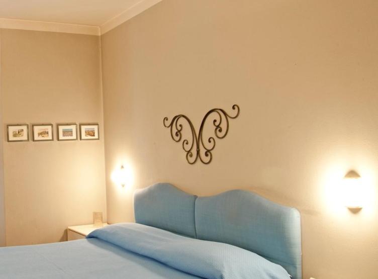 Double Room with Terrace - Photo 6