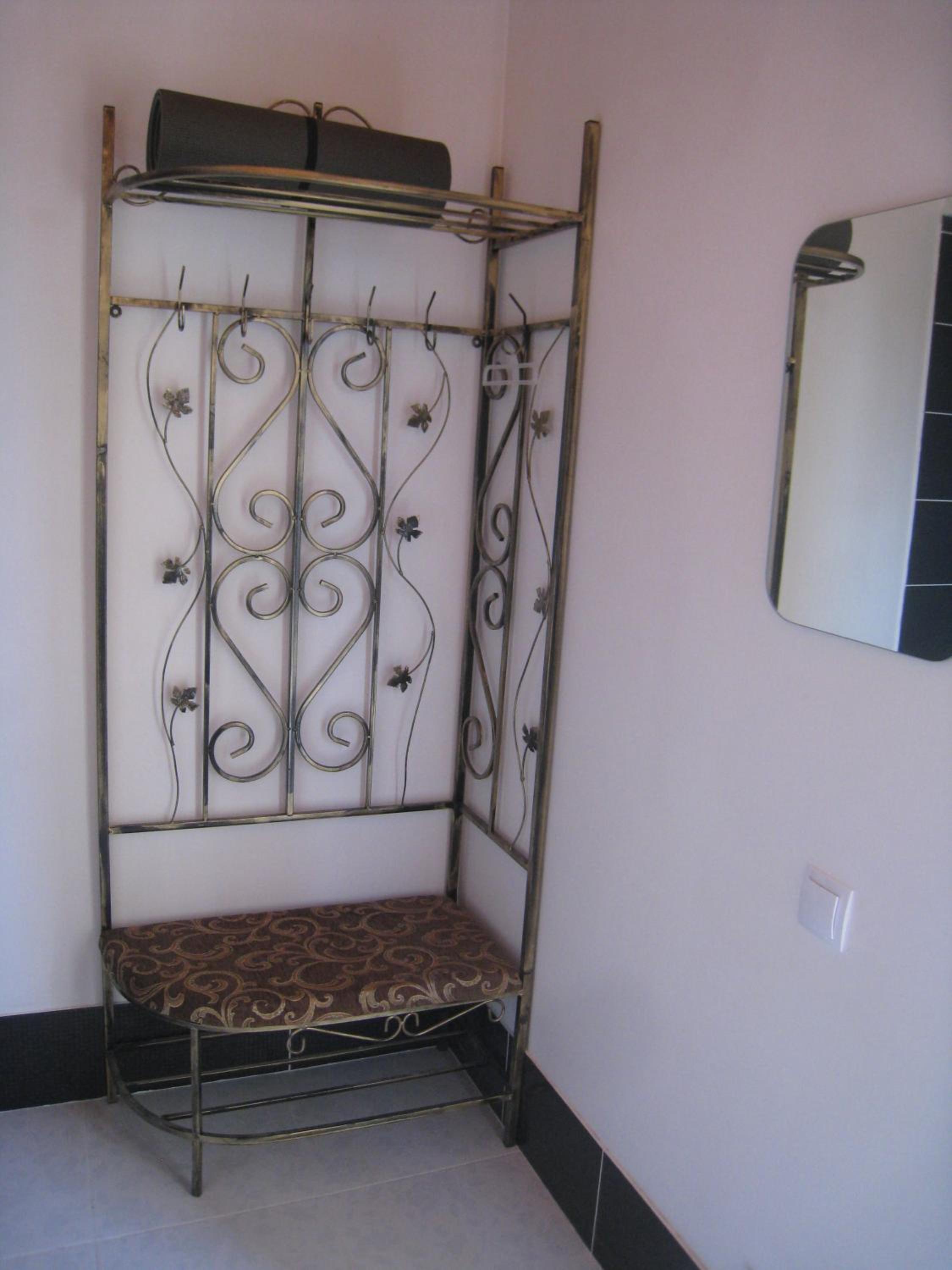 Budget Double Room photo 3