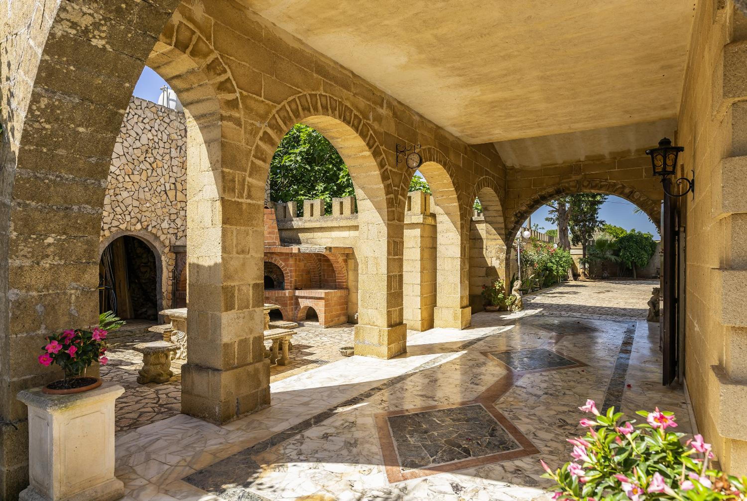 Villa with Private Pool photo 2