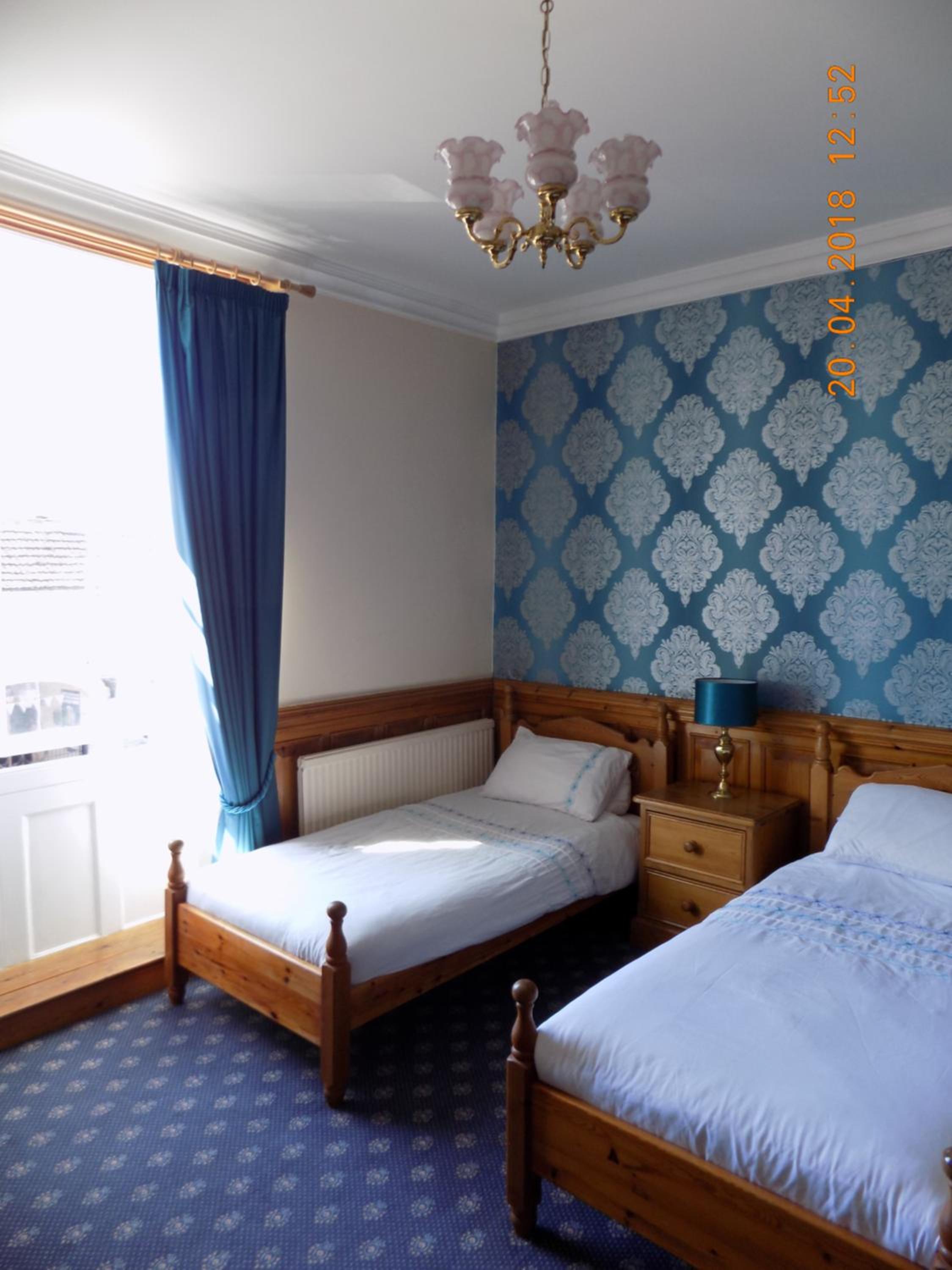 Standard Twin Room - Upper Floor - Photo 6