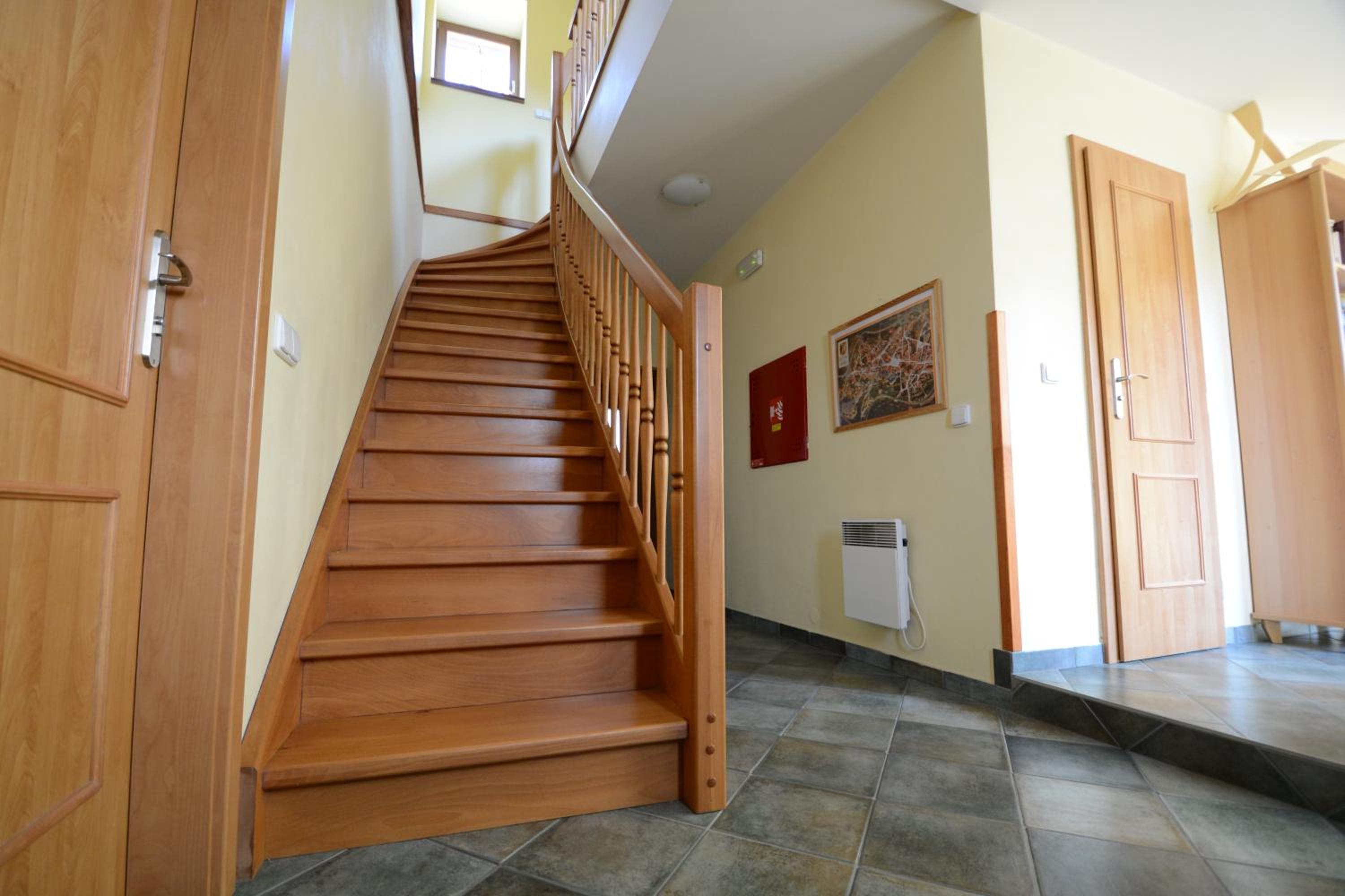 Economy Triple Room with Shared Bathroom