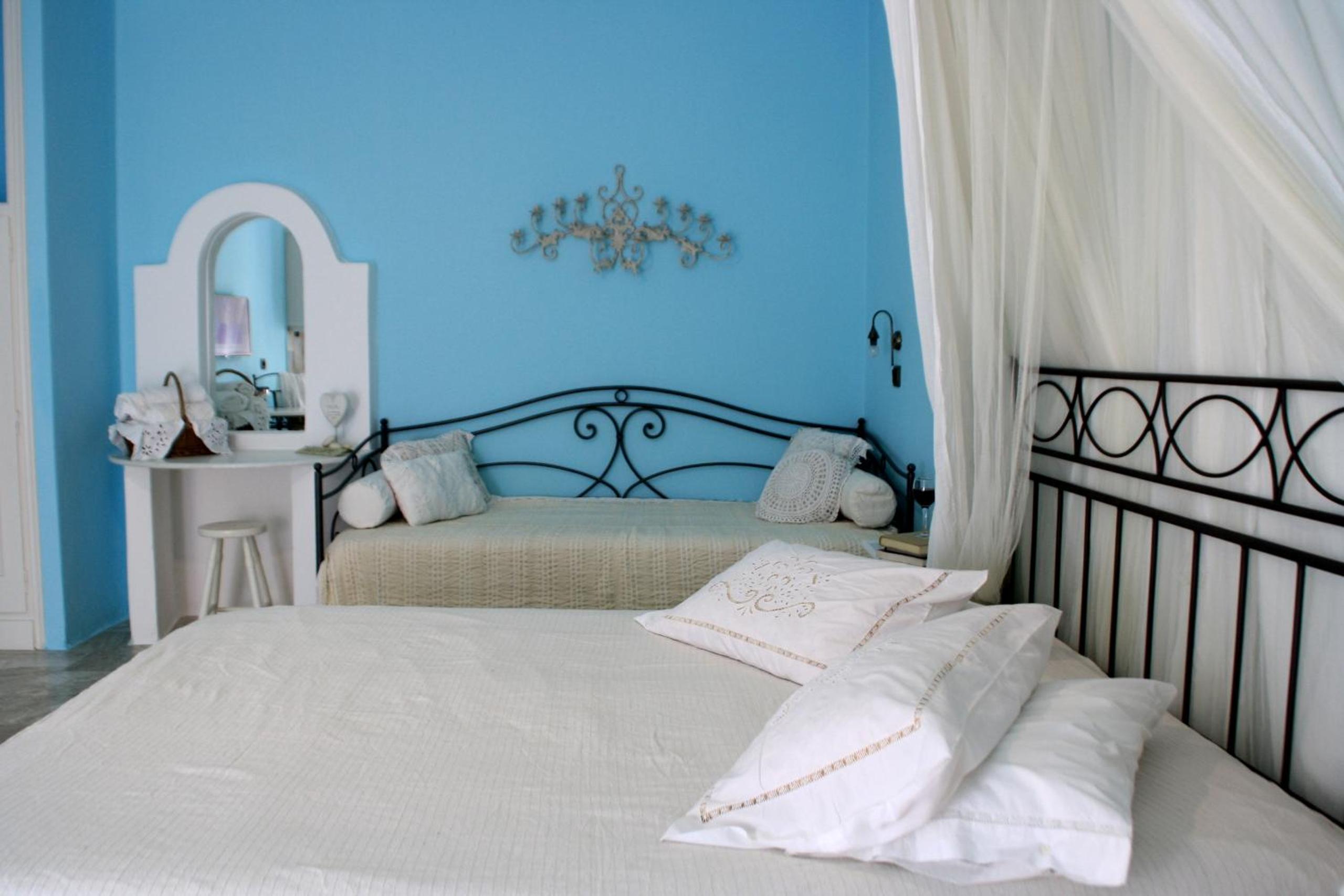 Triple Room with Balcony