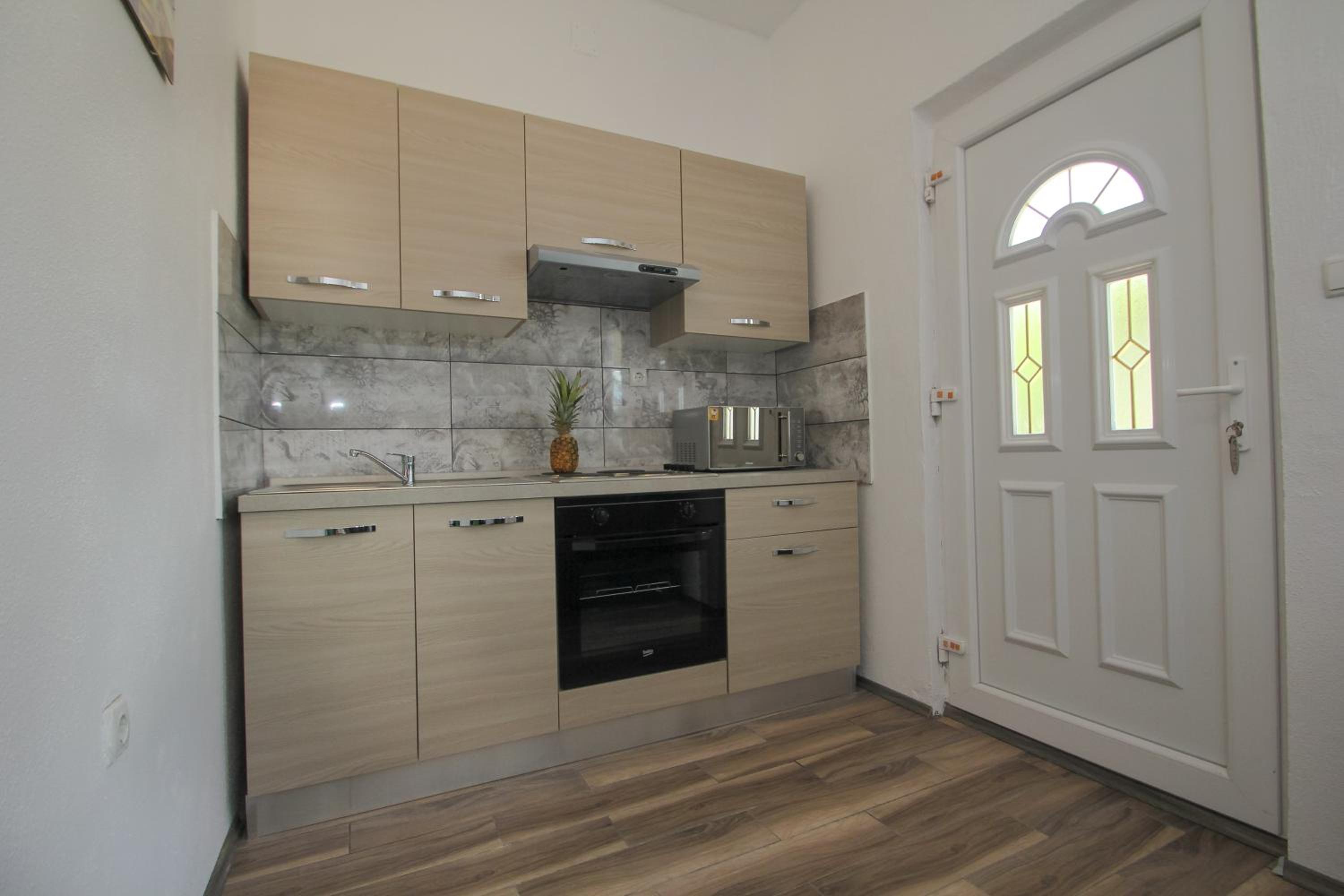 Apartment - Photo 23