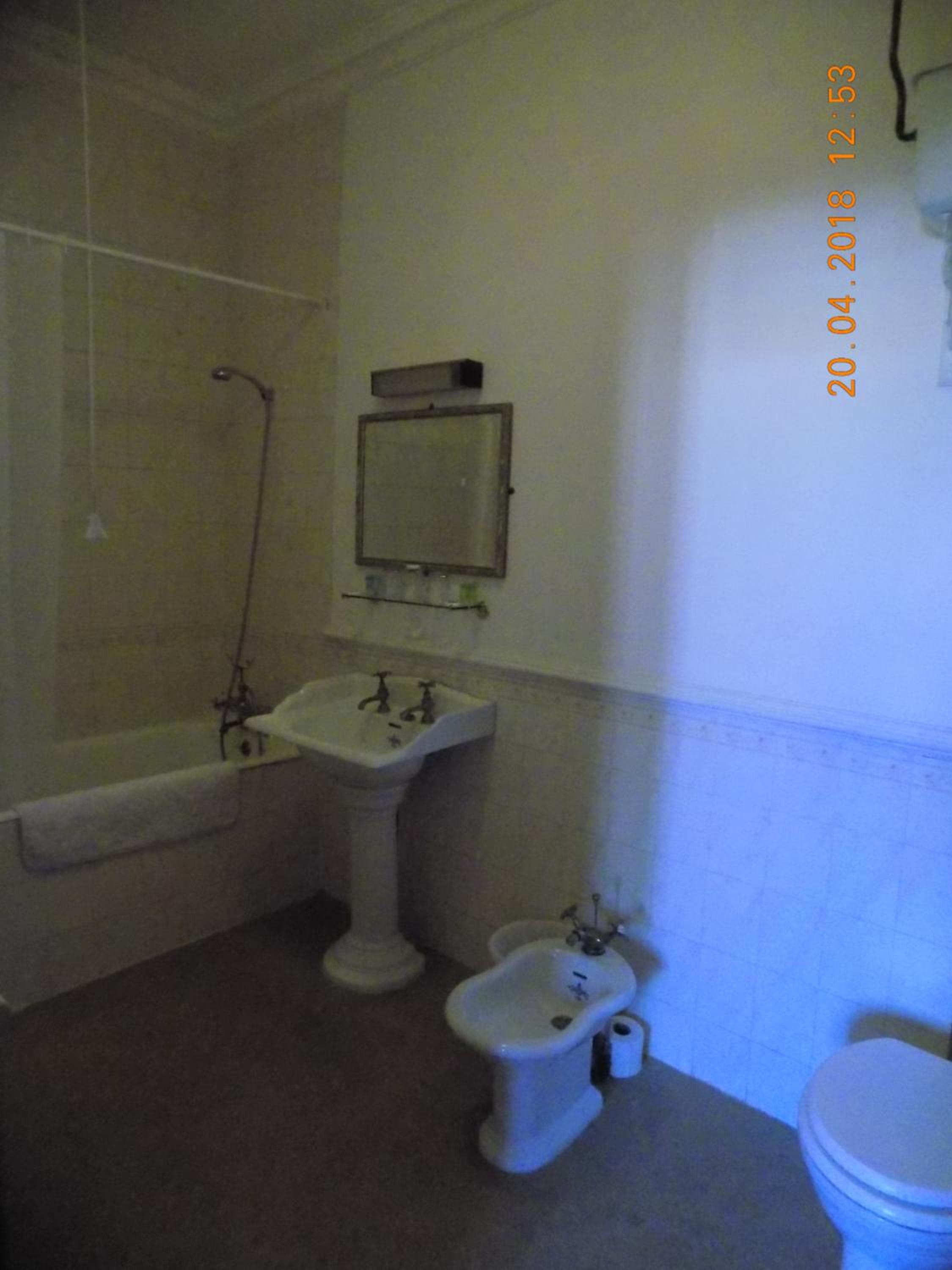 Standard Triple Room - Photo 4
