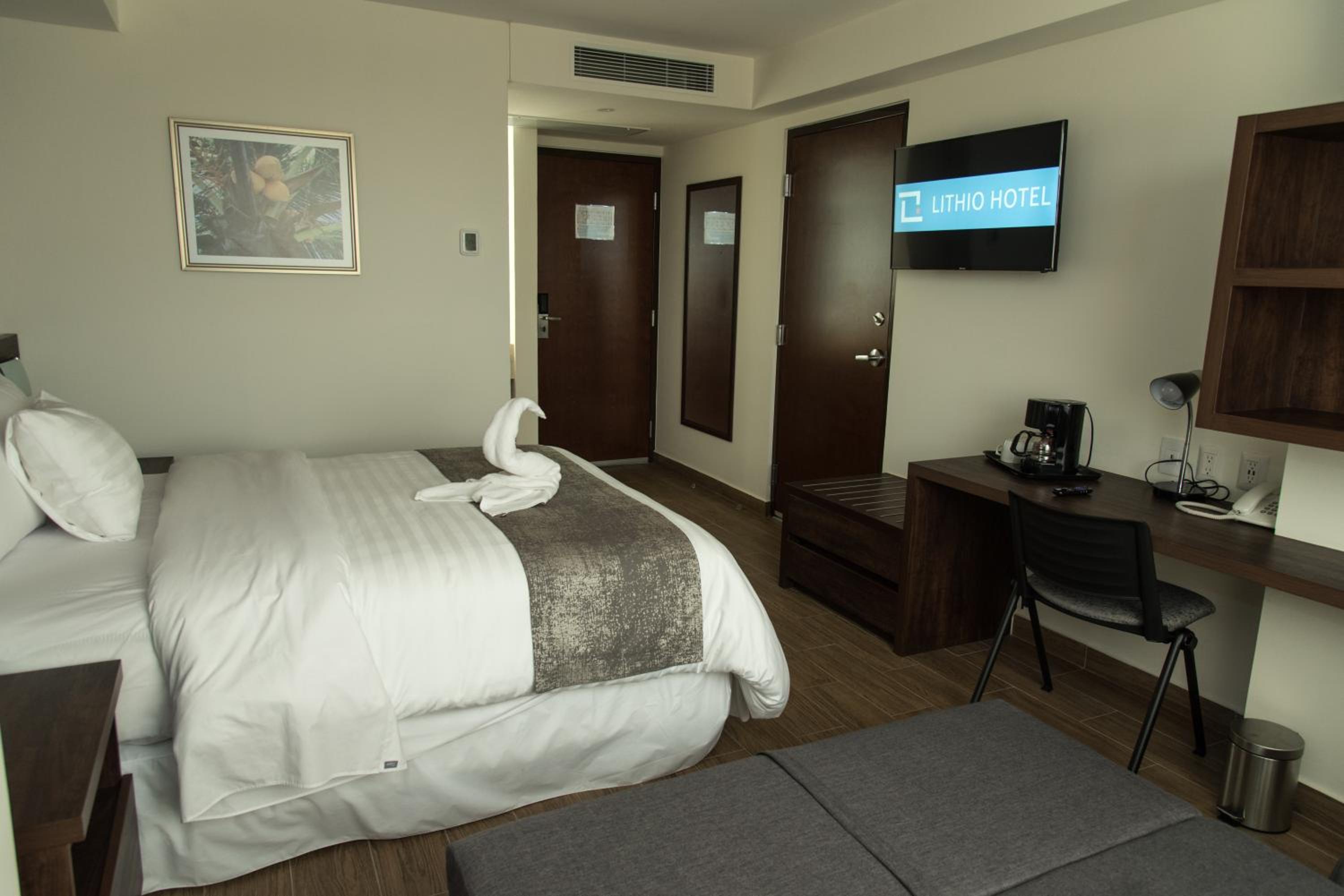Master King Suite