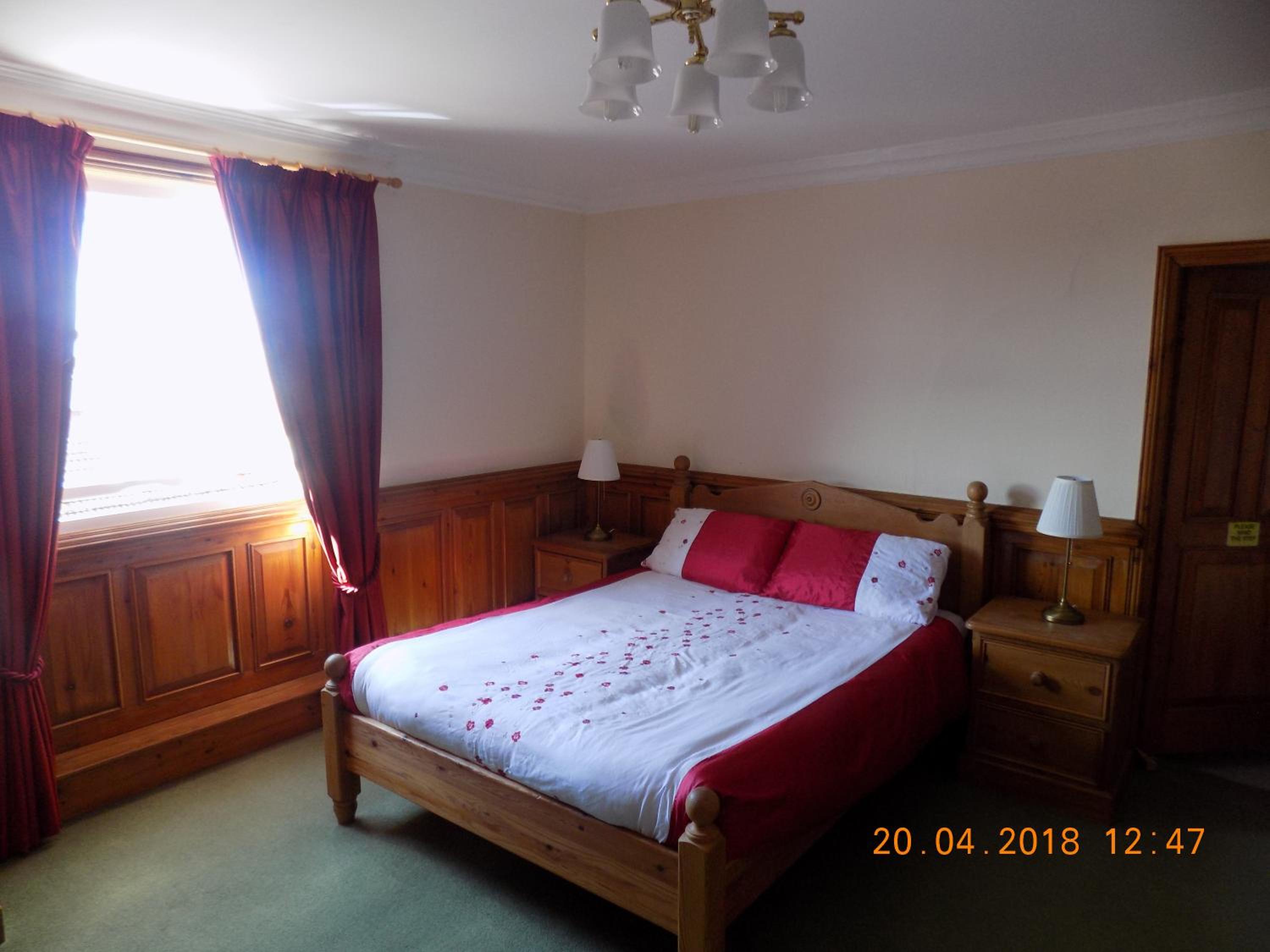 Double Room - Photo 12