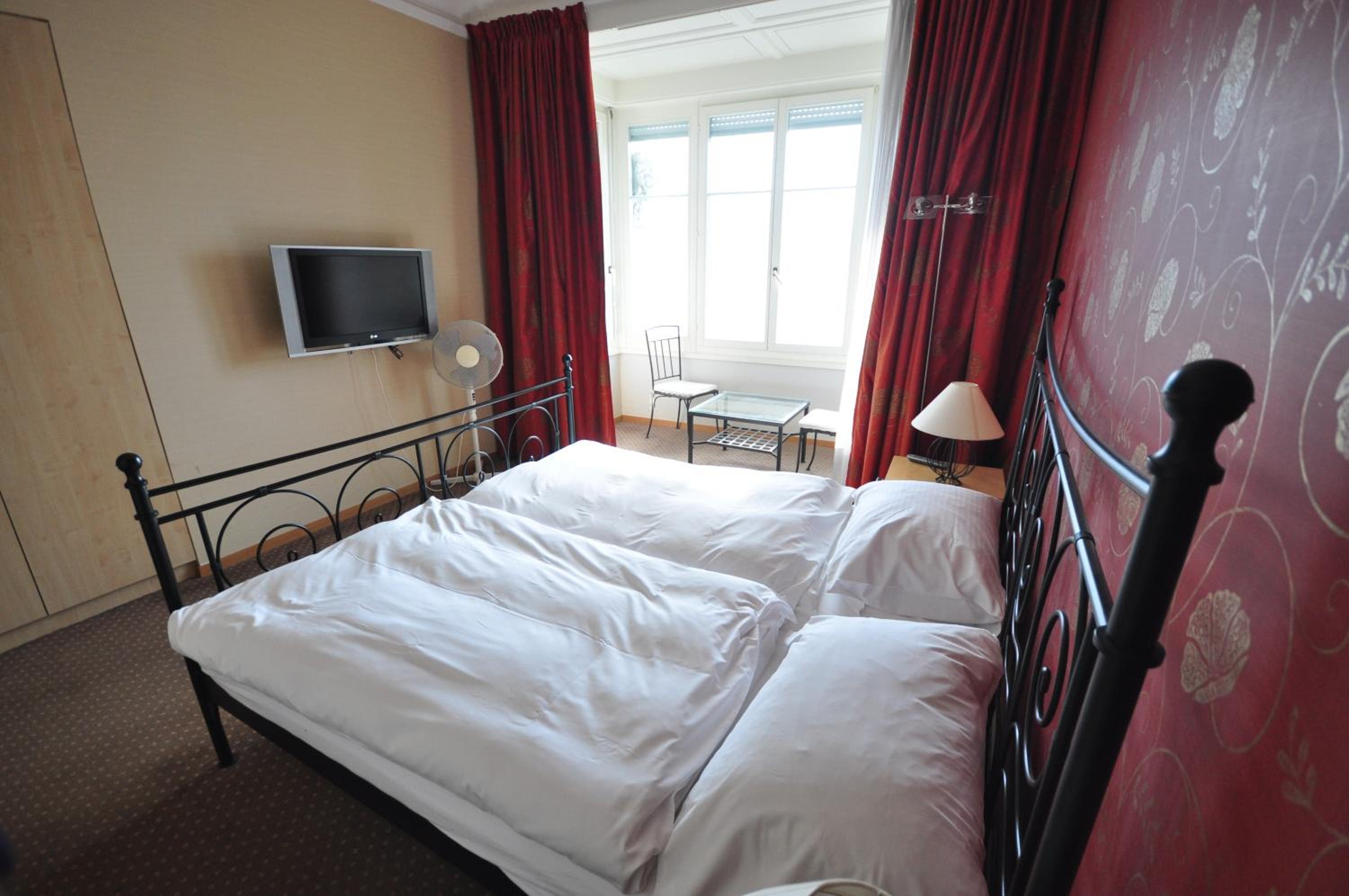 Double Room with Lake View photo 3
