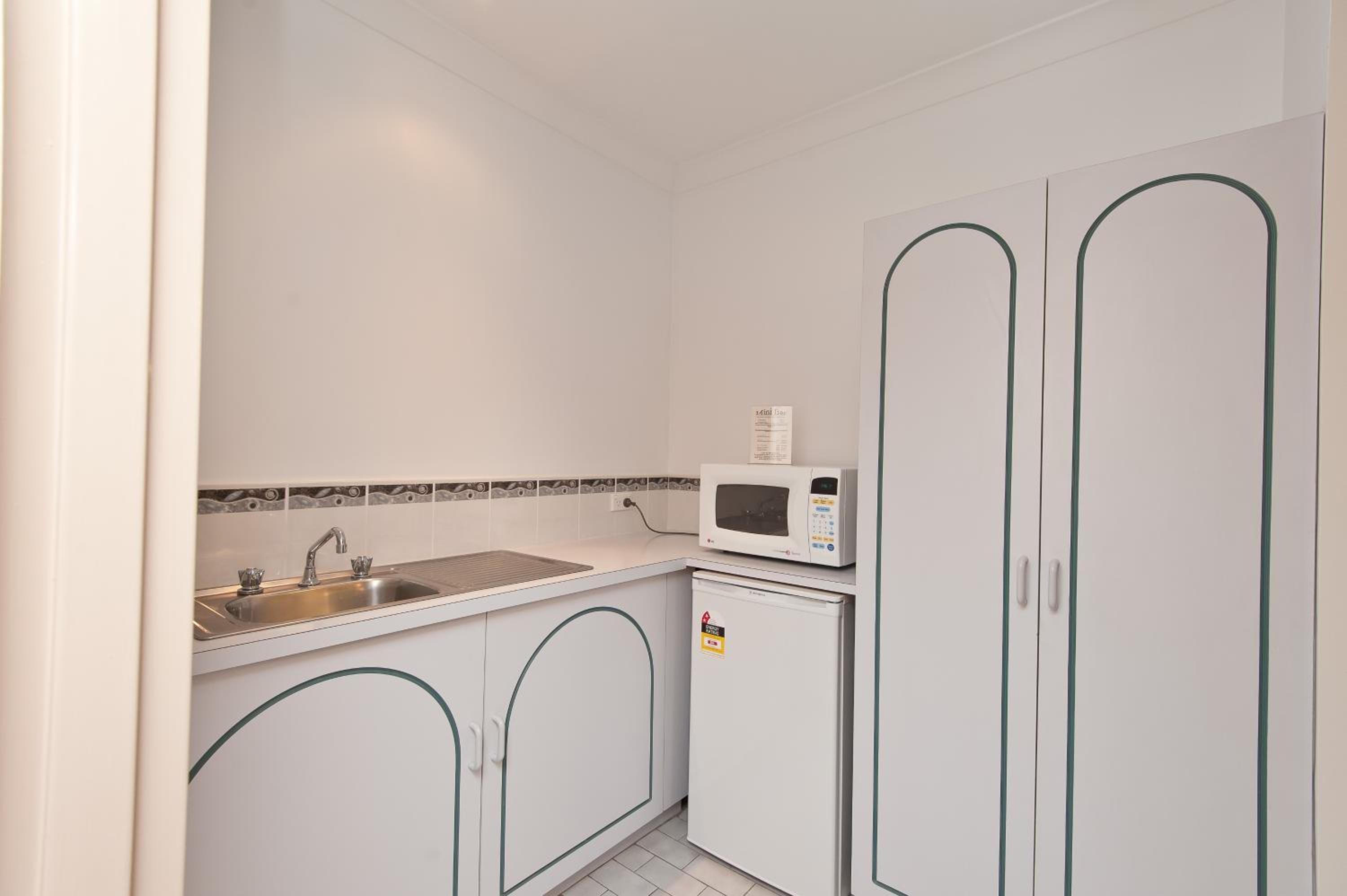 Deluxe Twin Room - Photo 5