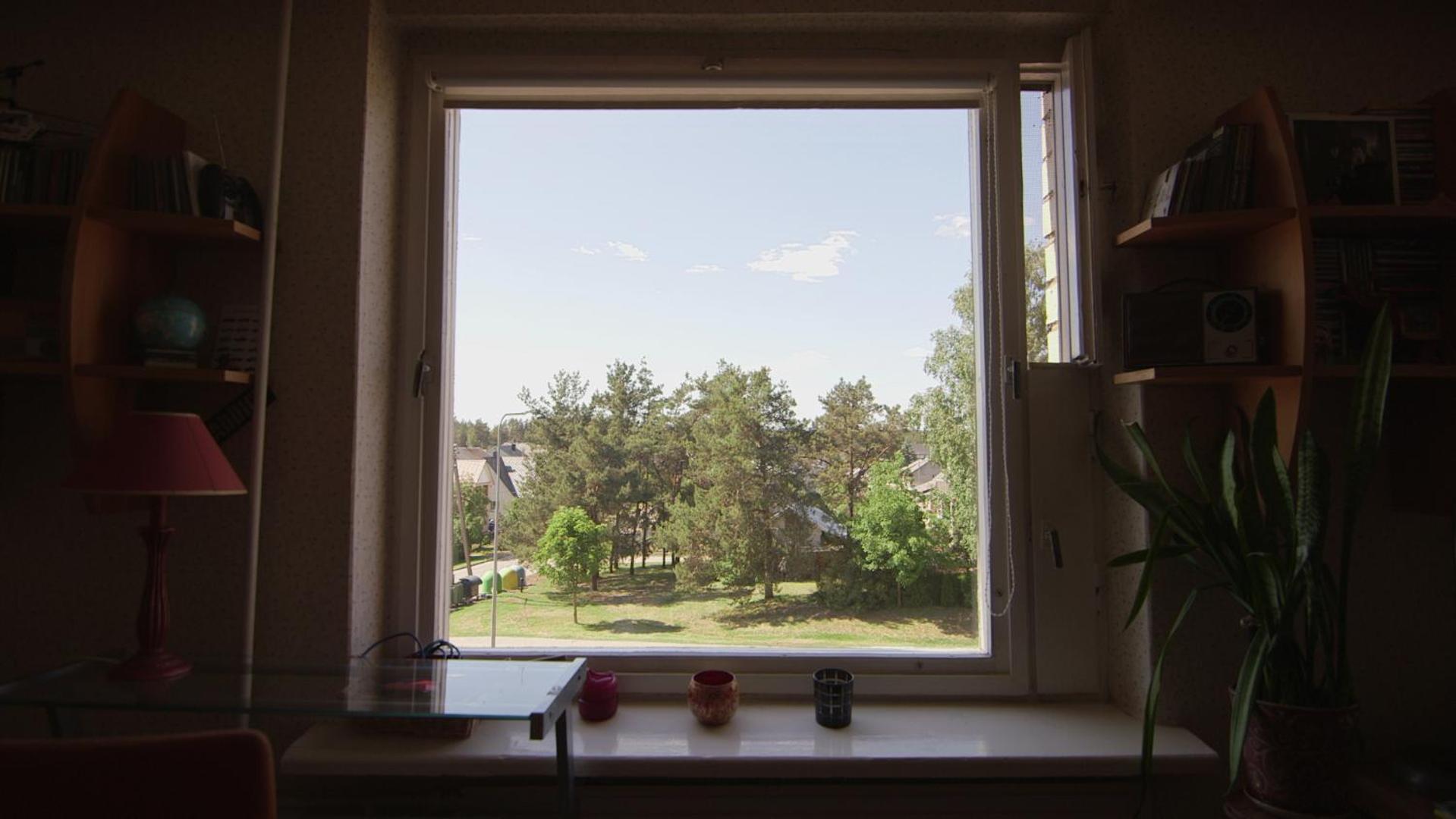 Three-Bedroom Apartment - Photo 6