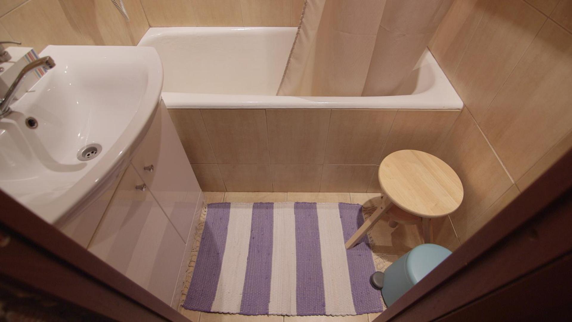 Three-Bedroom Apartment - Photo 10