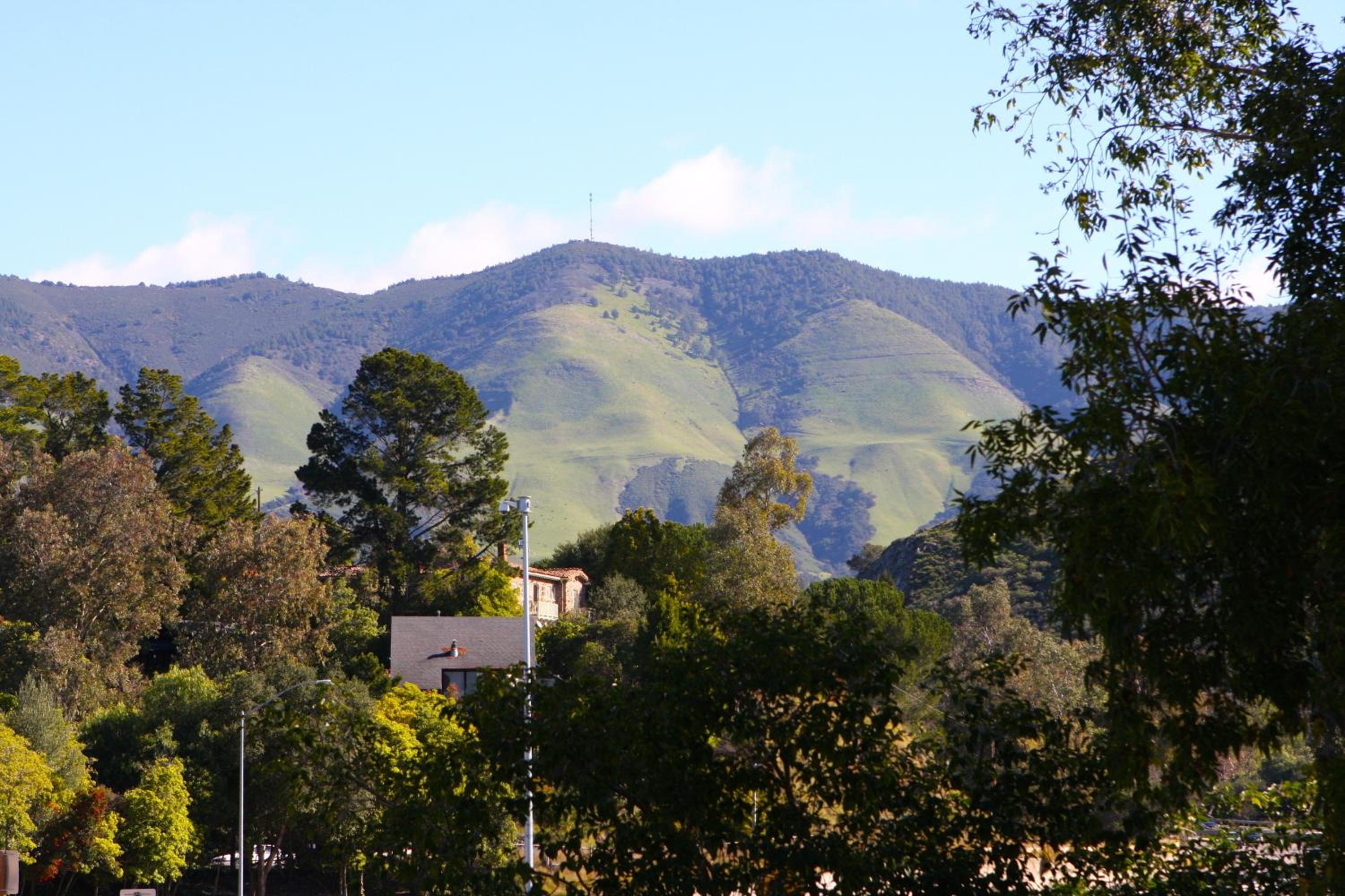 King Room With Balcony - Photo 3