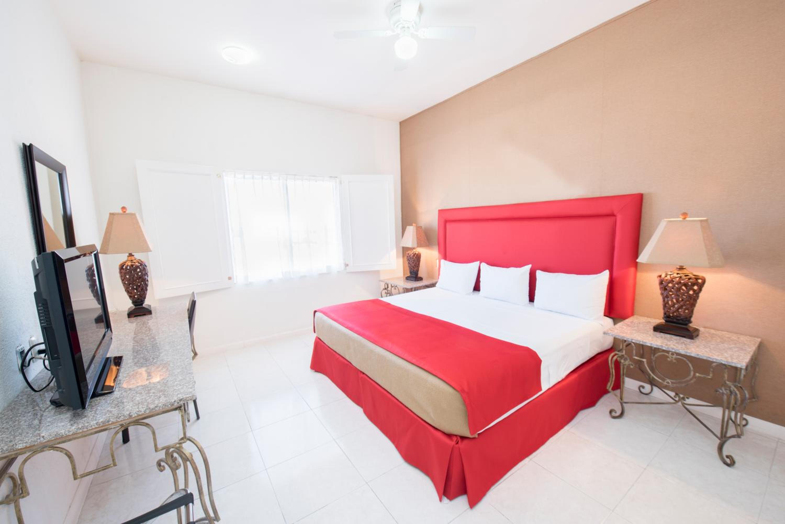 Standard King Room