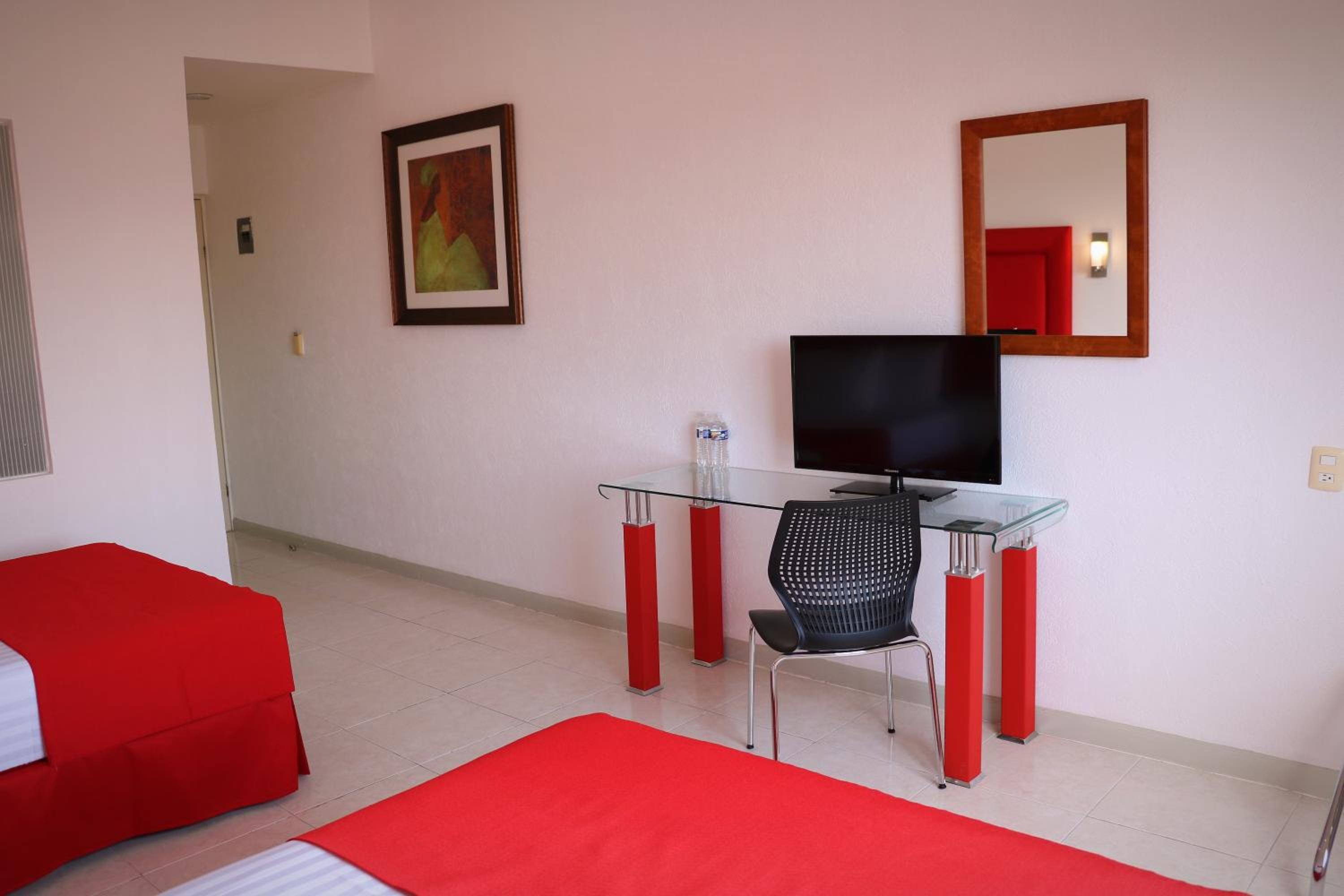 Standard Double Room with Two Double Beds - Photo 6