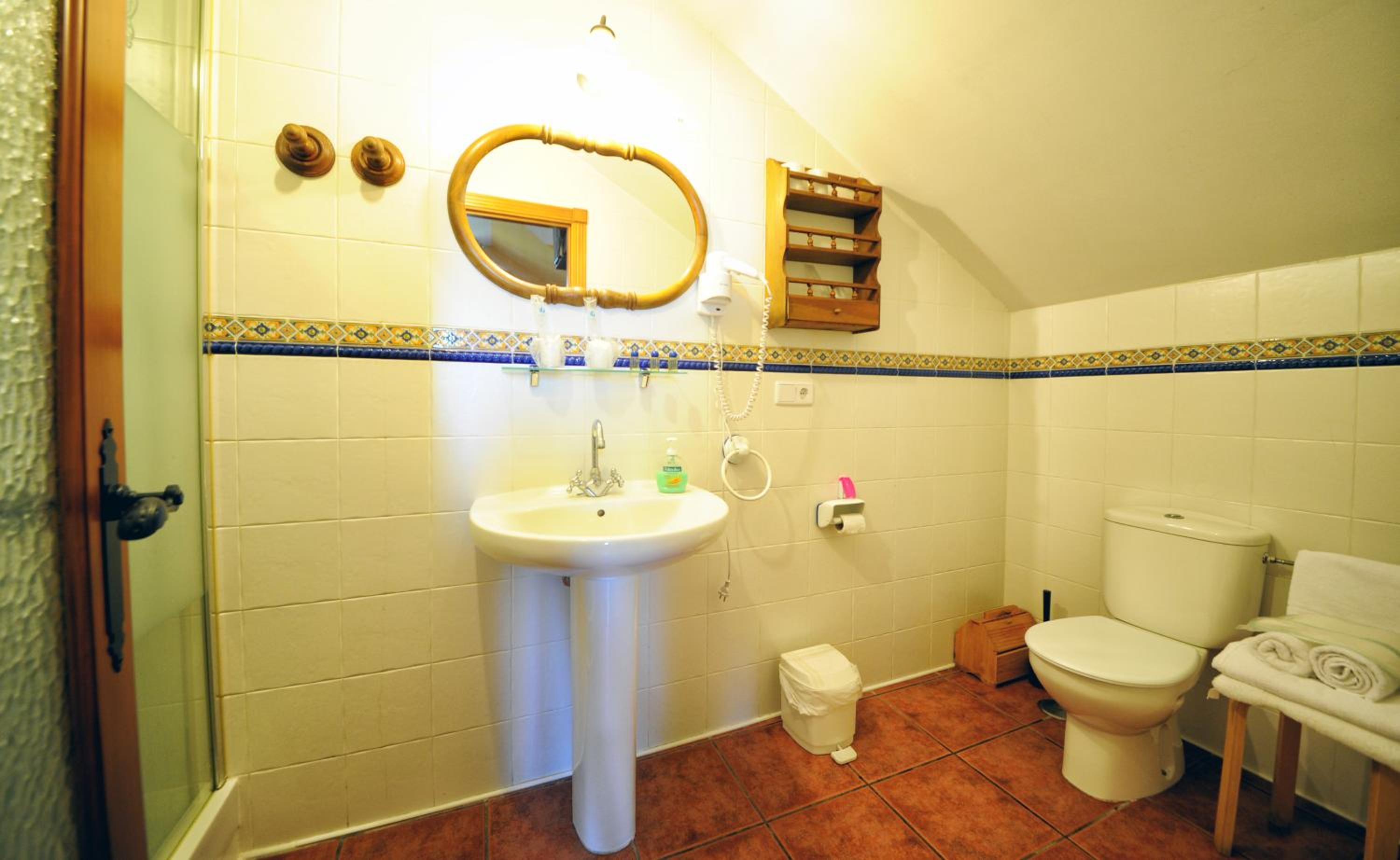 Twin Room with Mountain View. photo 2