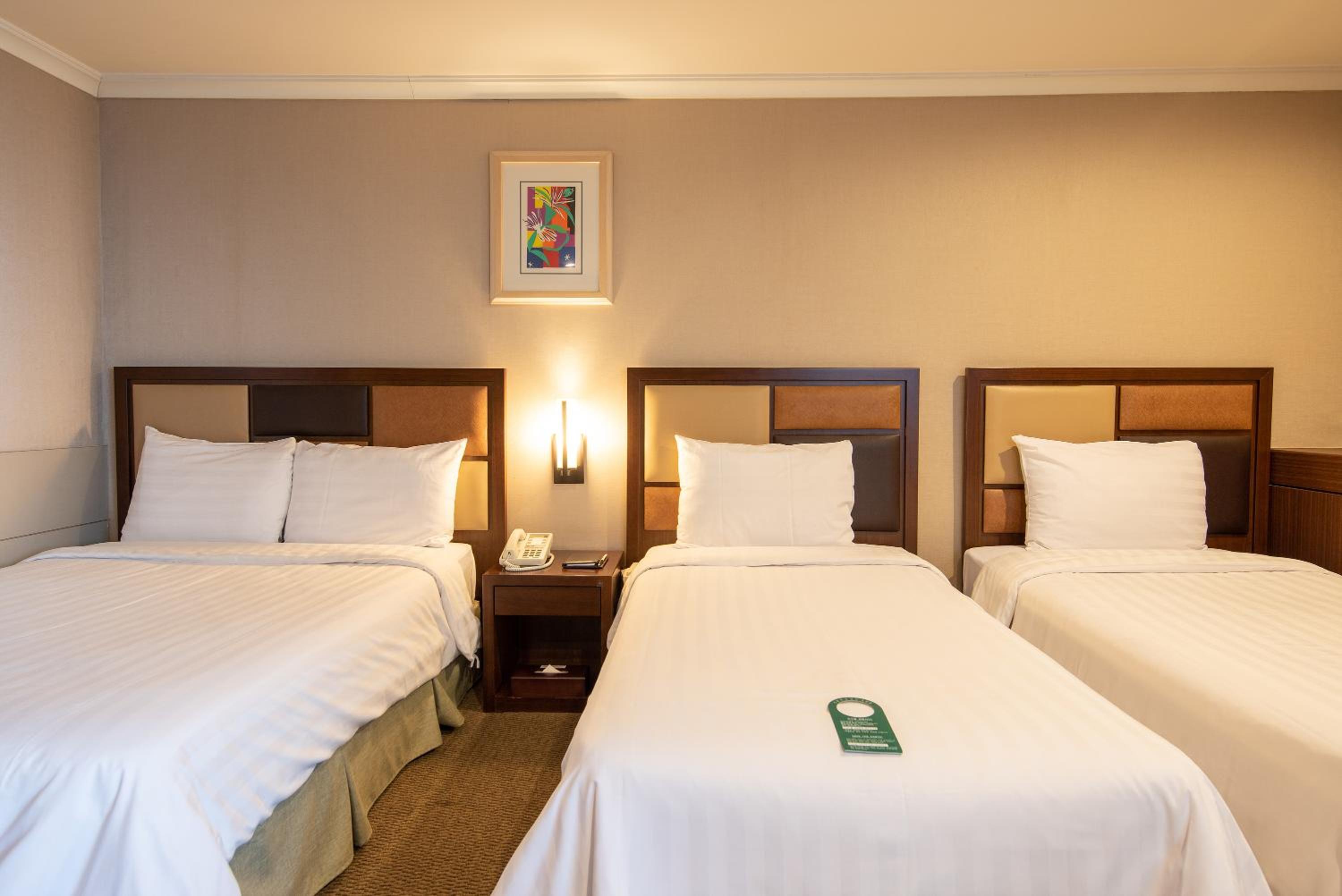 Deluxe Triple Room - Photo 6
