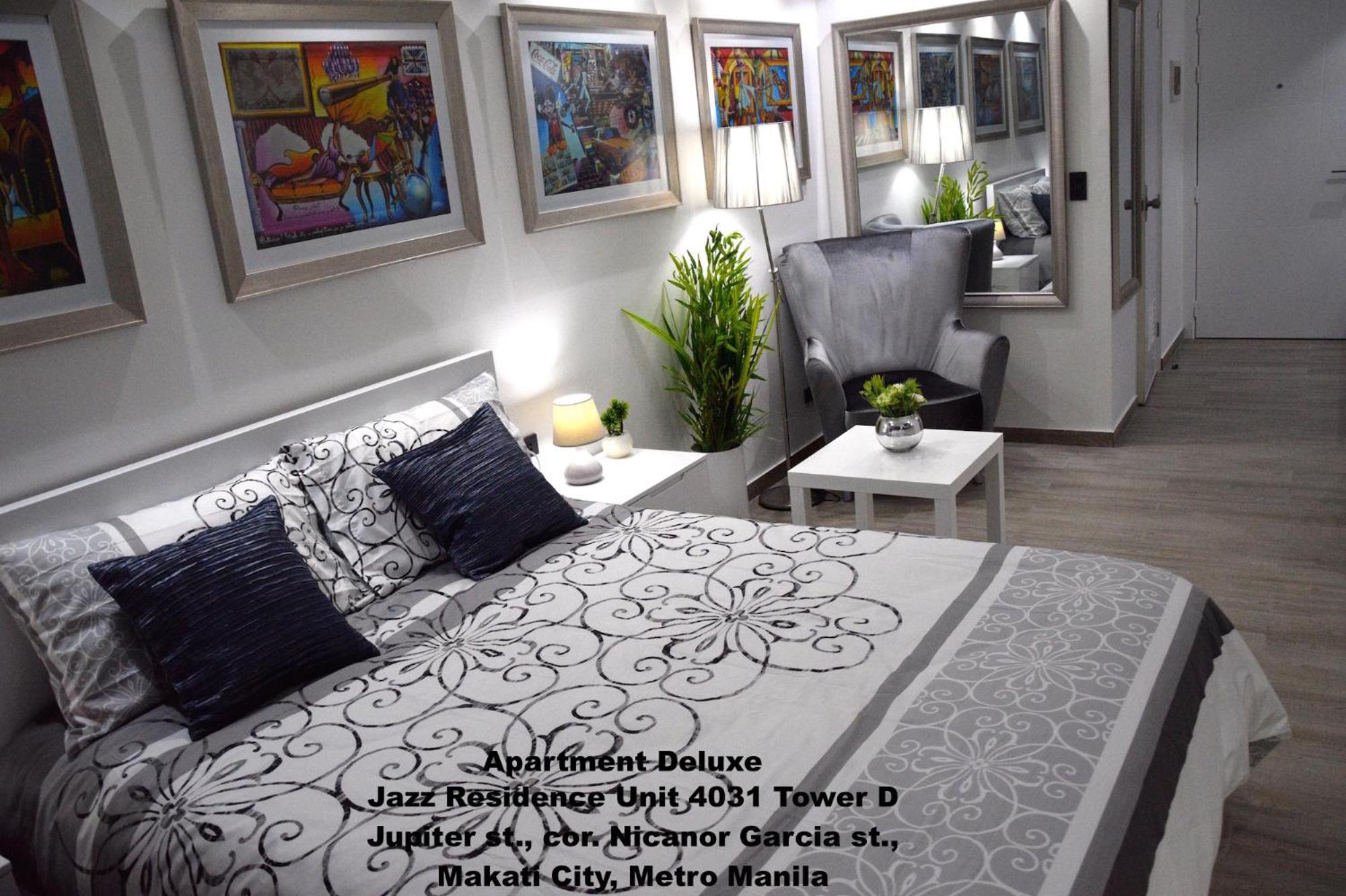 Deluxe Apartment