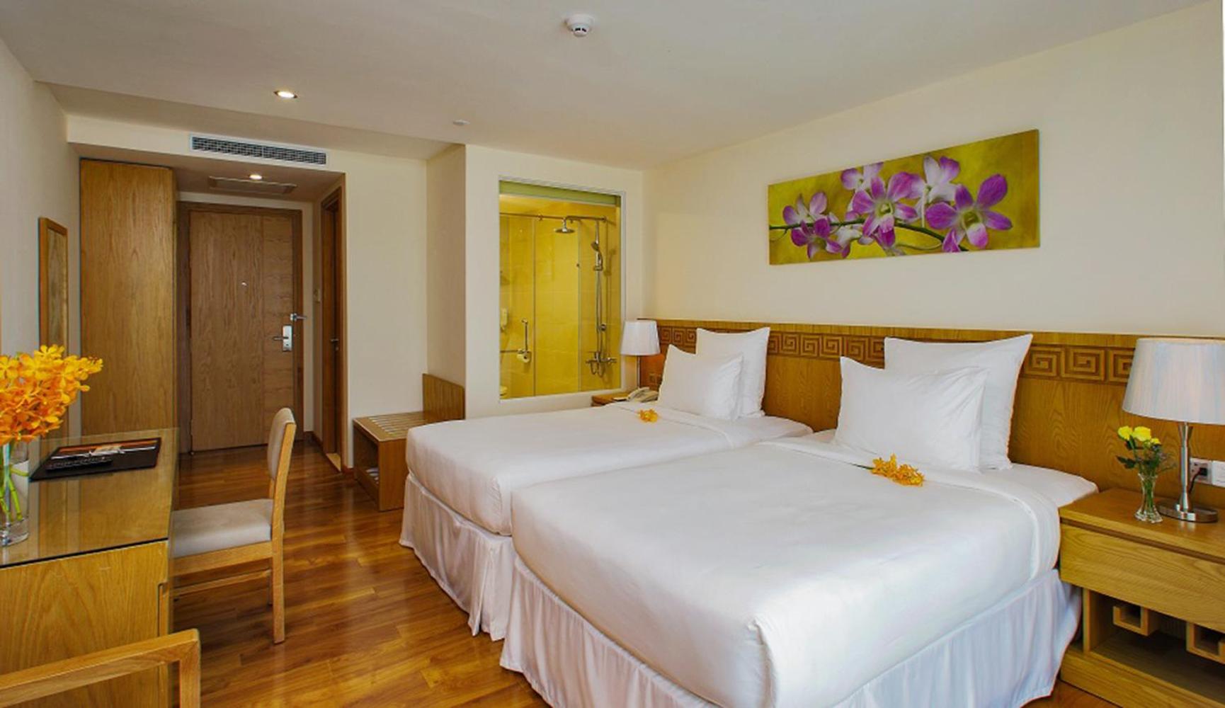 Deluxe Twin Room photo 3