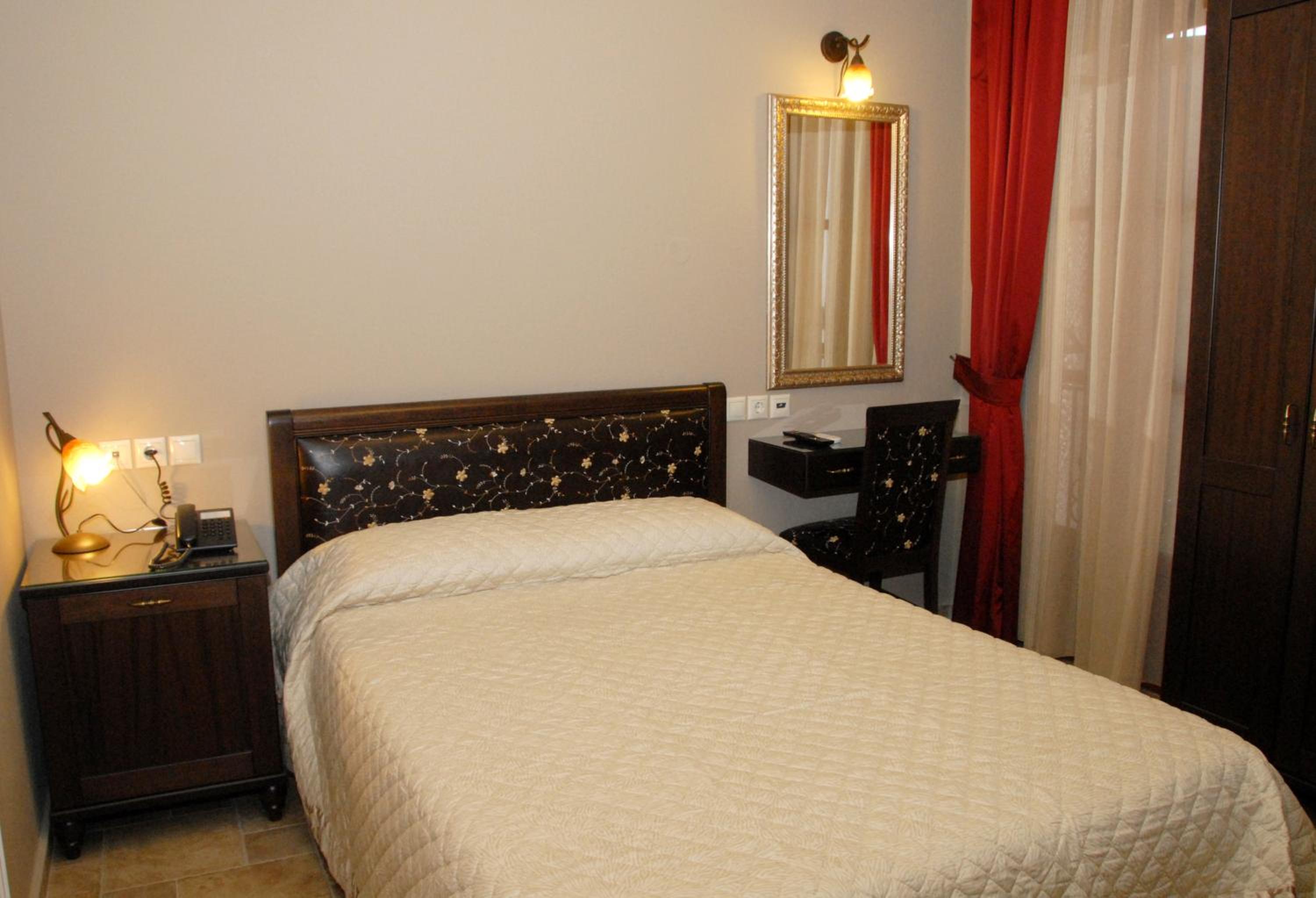 Double Room with Fireplace - Photo 6