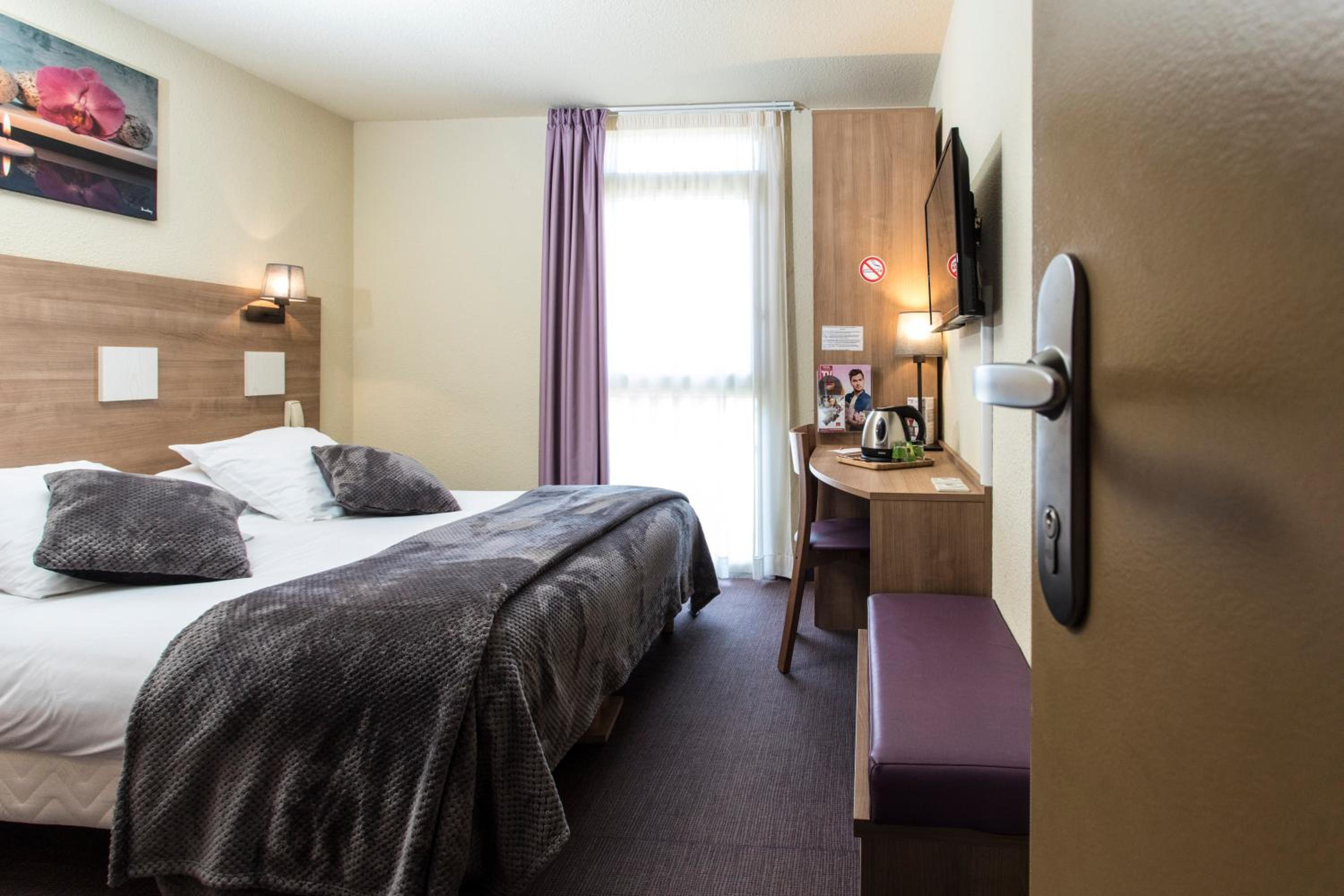Double Room - Photo 4