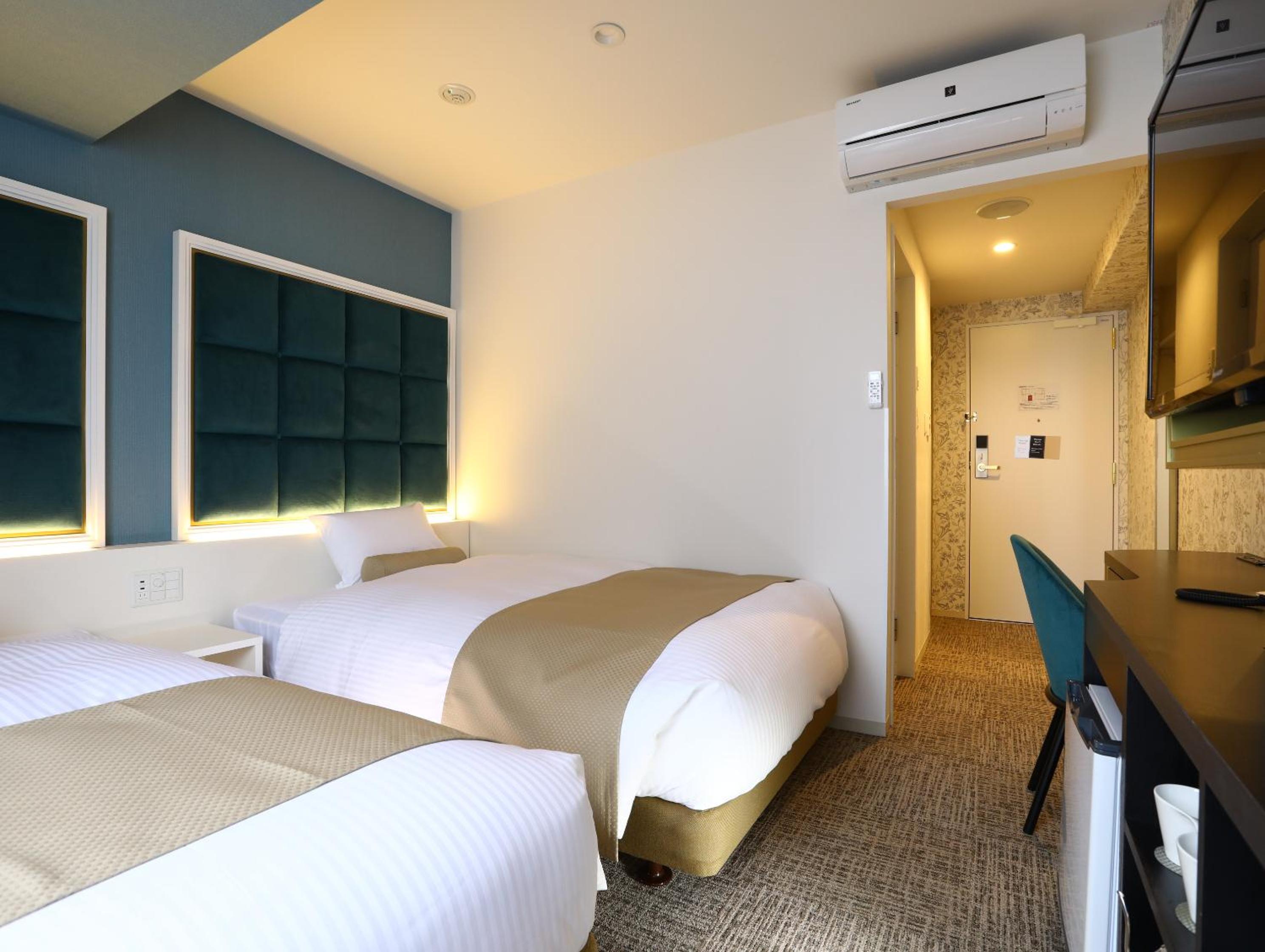 Twin Room - Non-Smoking
