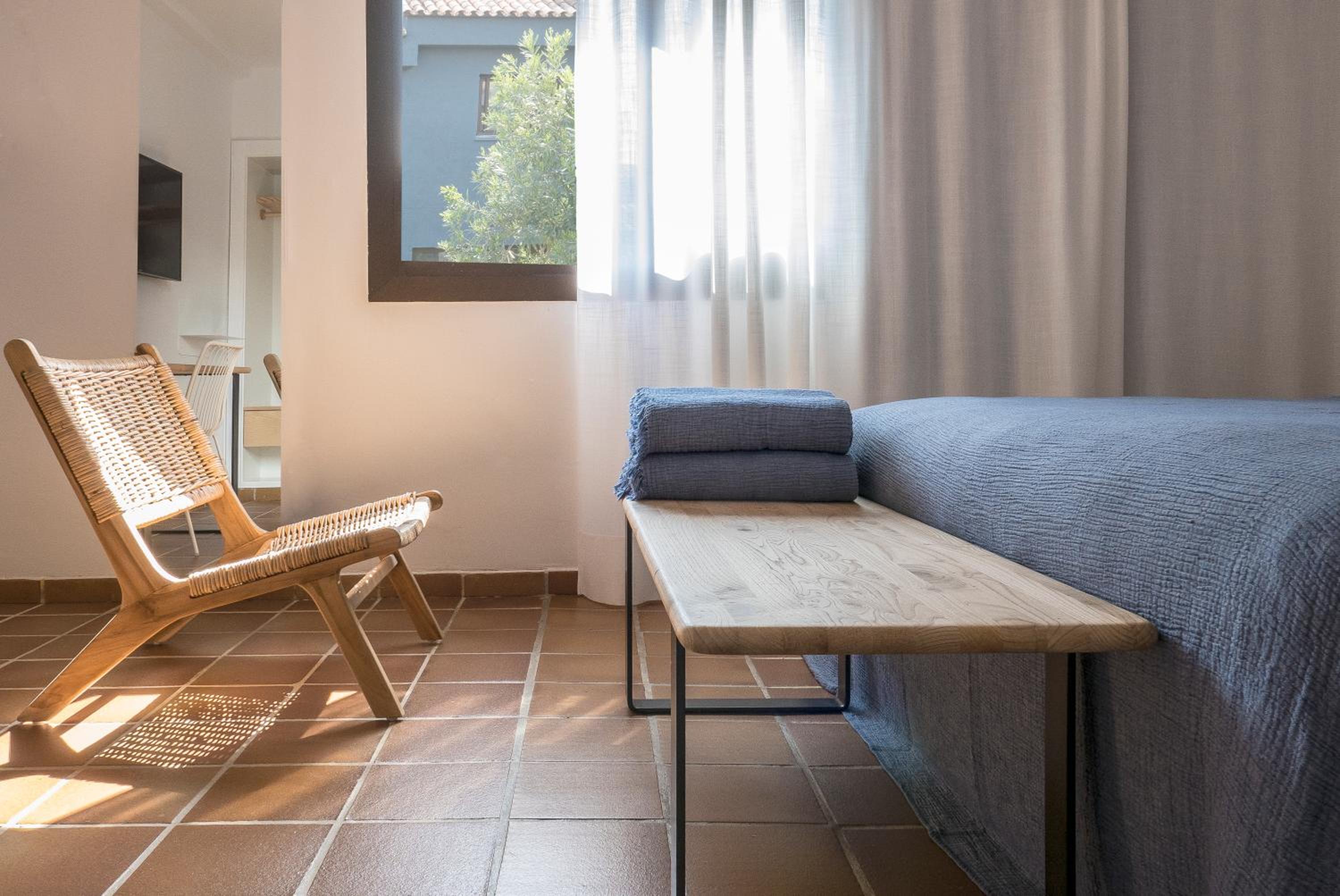 Habitación Doble con Balcón y Vista al Mar