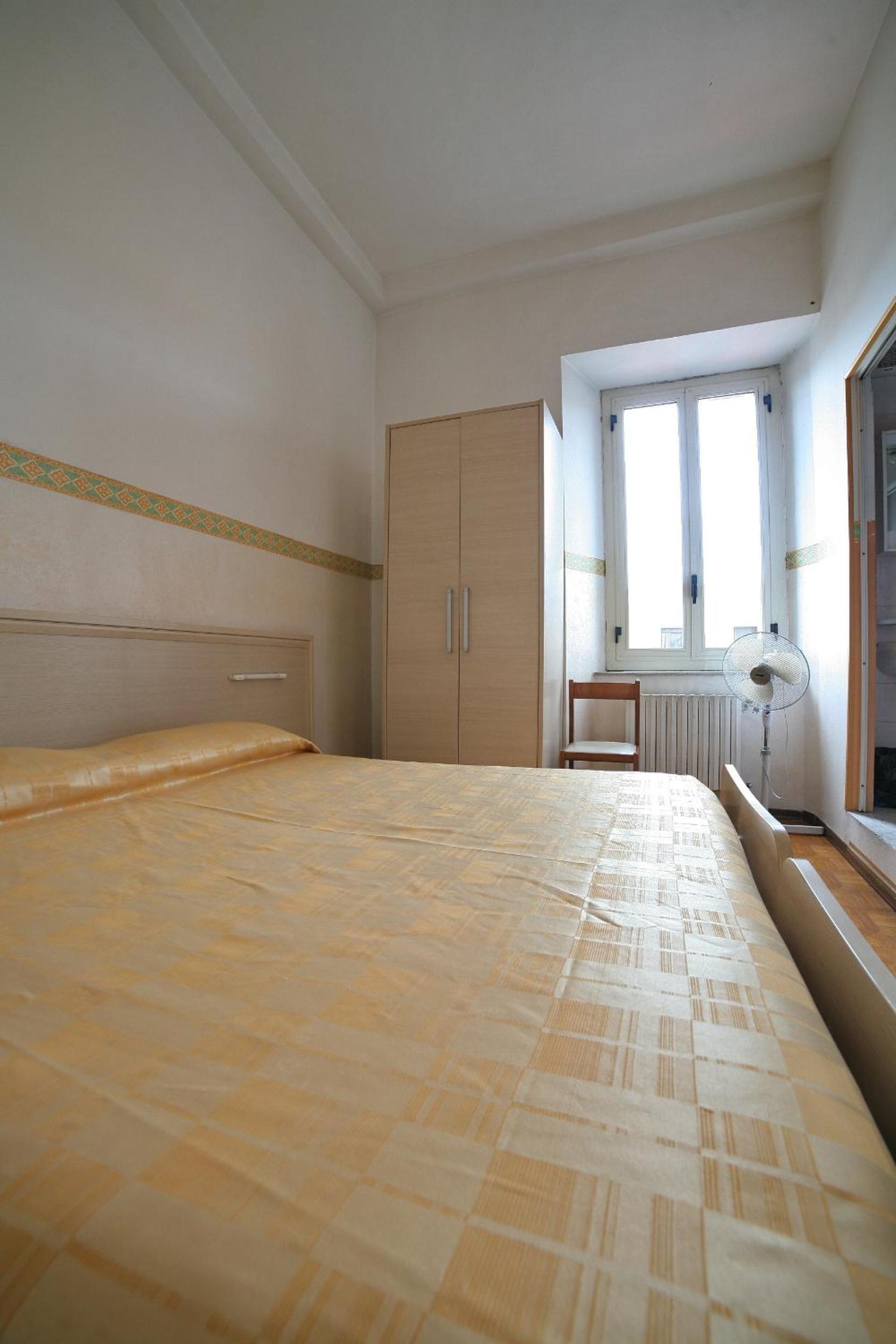 Double or Twin Room - Photo 1