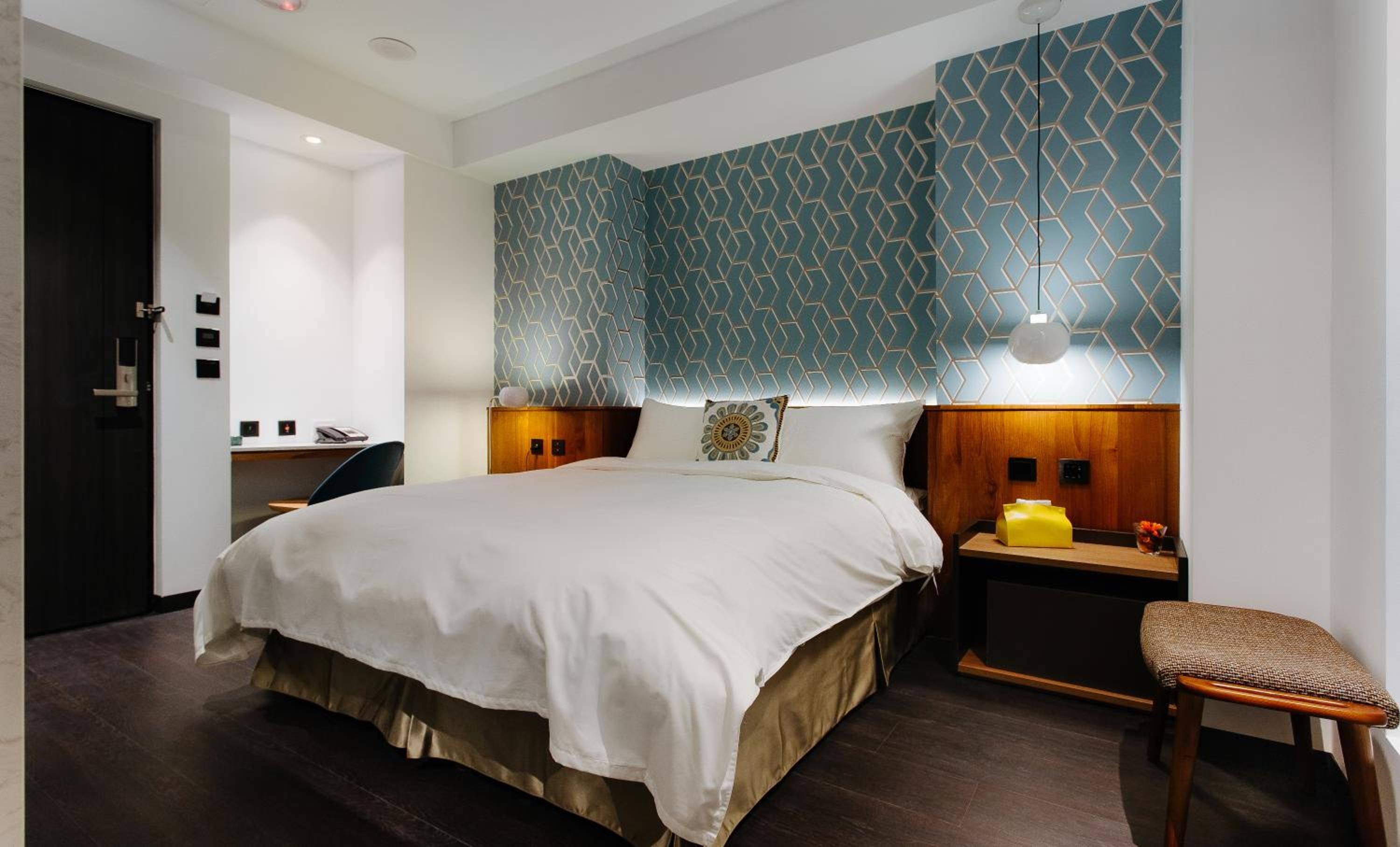 Double Or Twin Room (Check-In After 20:00)