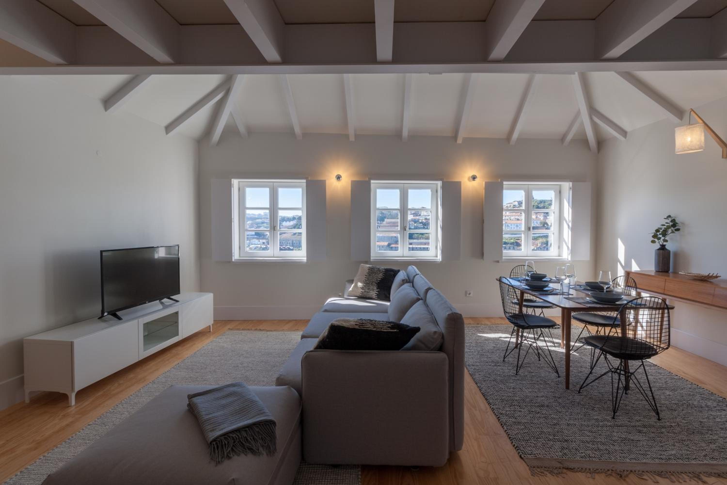 Apartment - Photo 5
