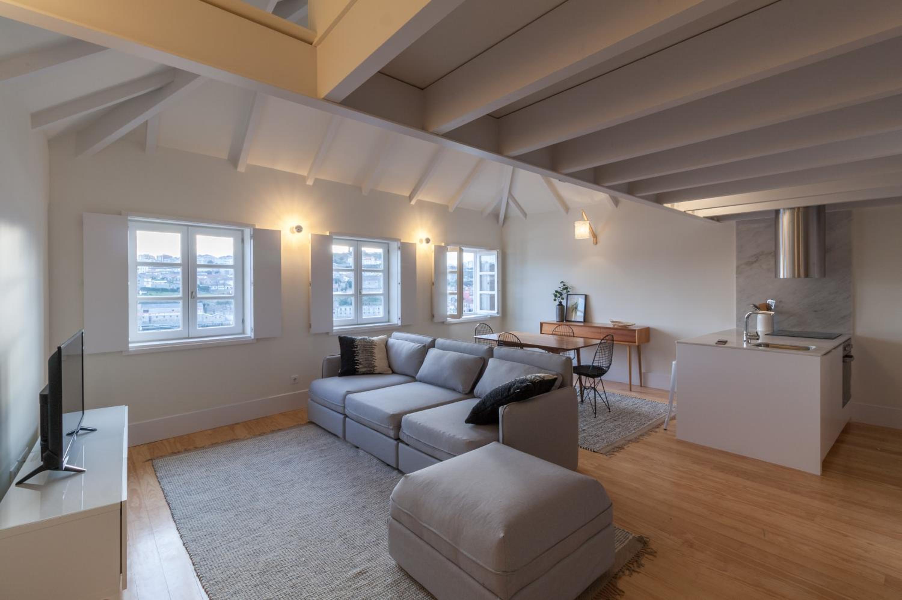 Apartment - Photo 1