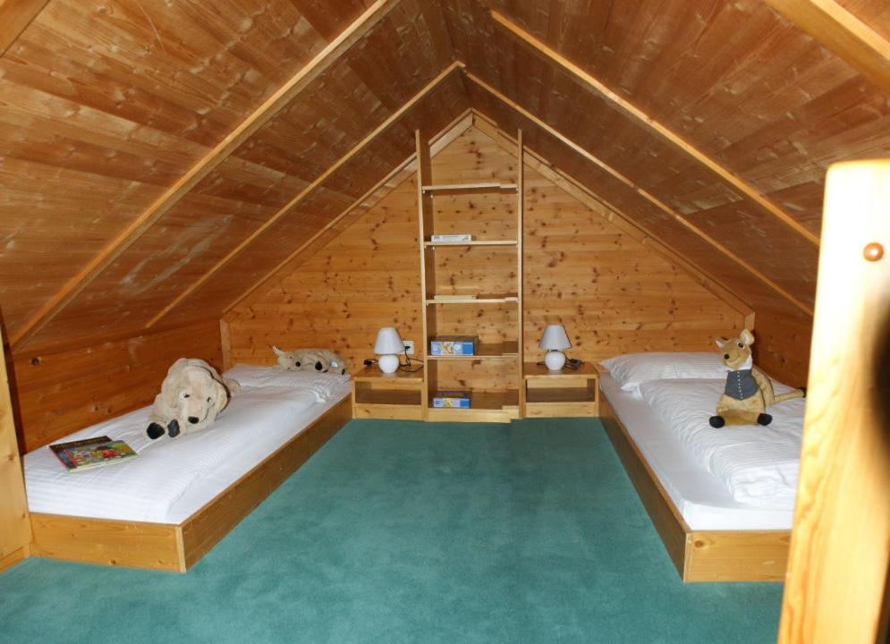 Deluxe Family Suite