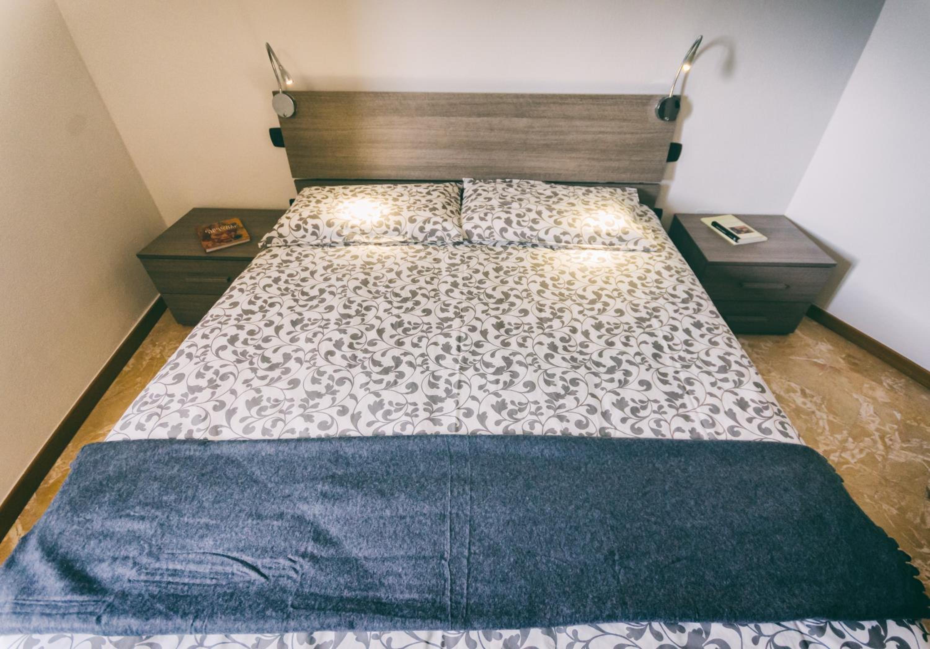 Apartment photo 1