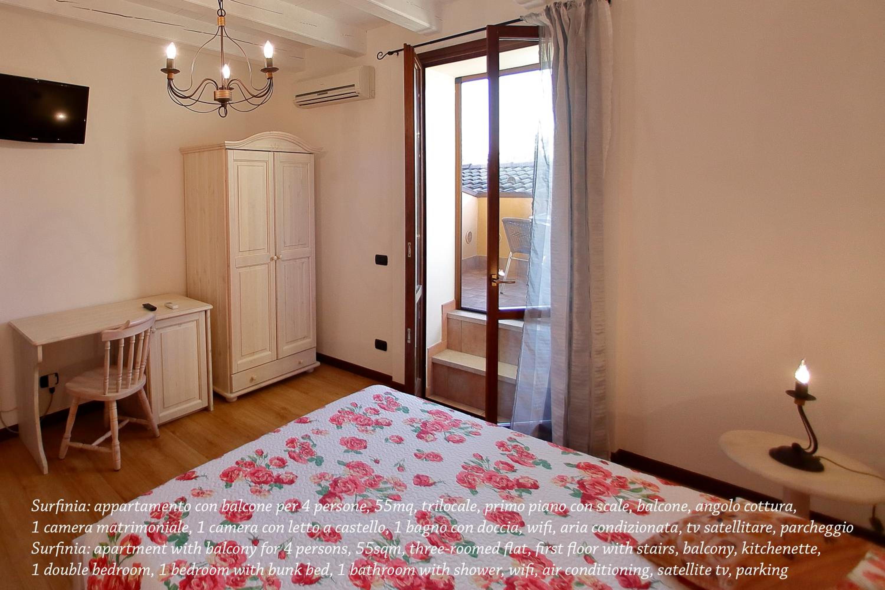 Apartment with Balcony photo 2