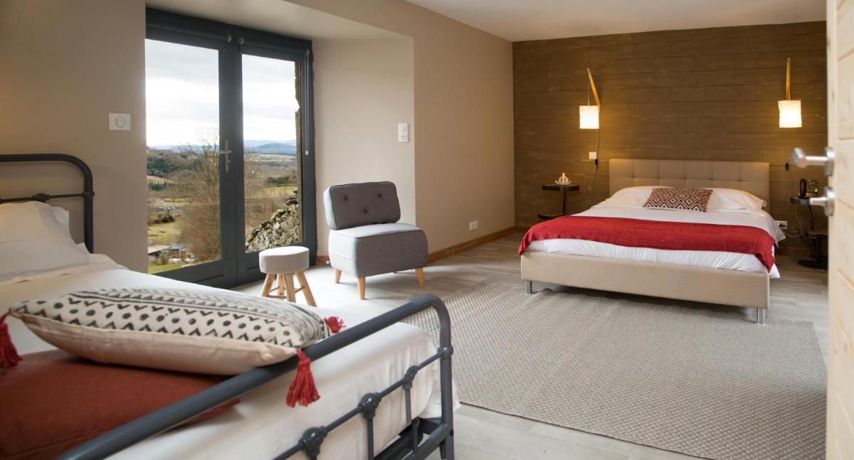 Superior Triple Room photo 1