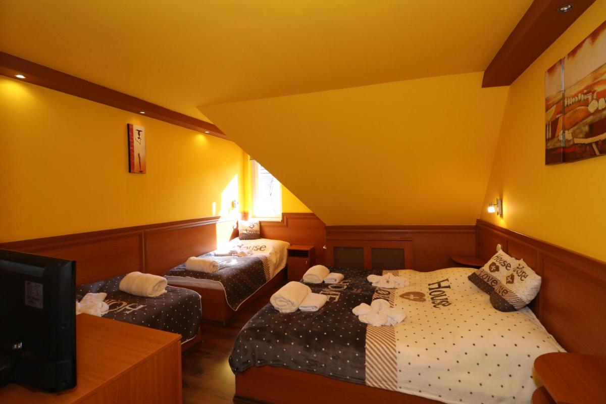 Quadruple Room photo 2