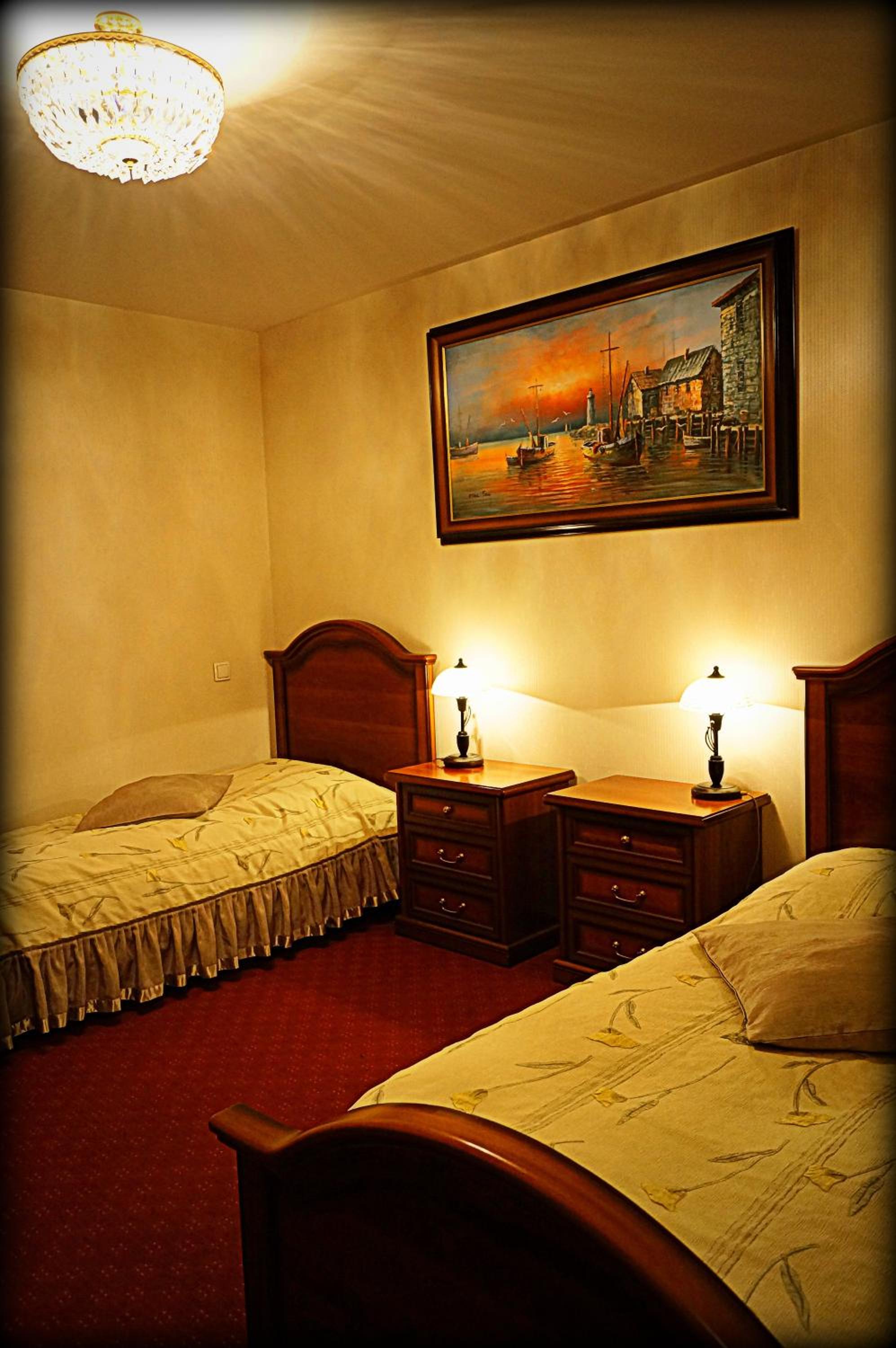Standard Twin Room photo 3