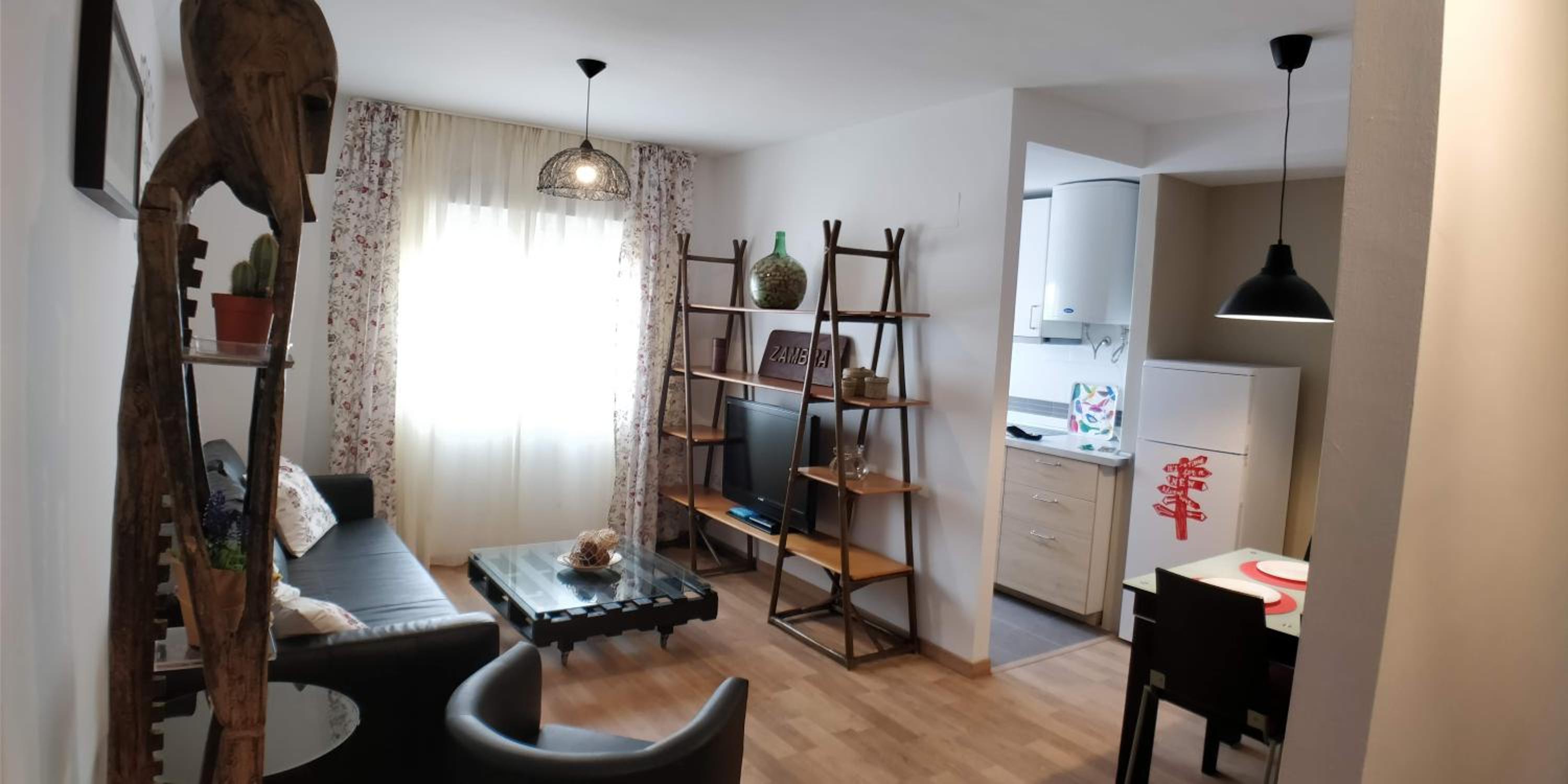 Apartment photo 2