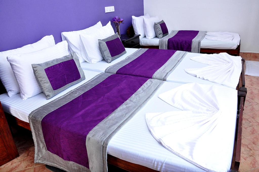 Triple Room with Sitting Area photo 1