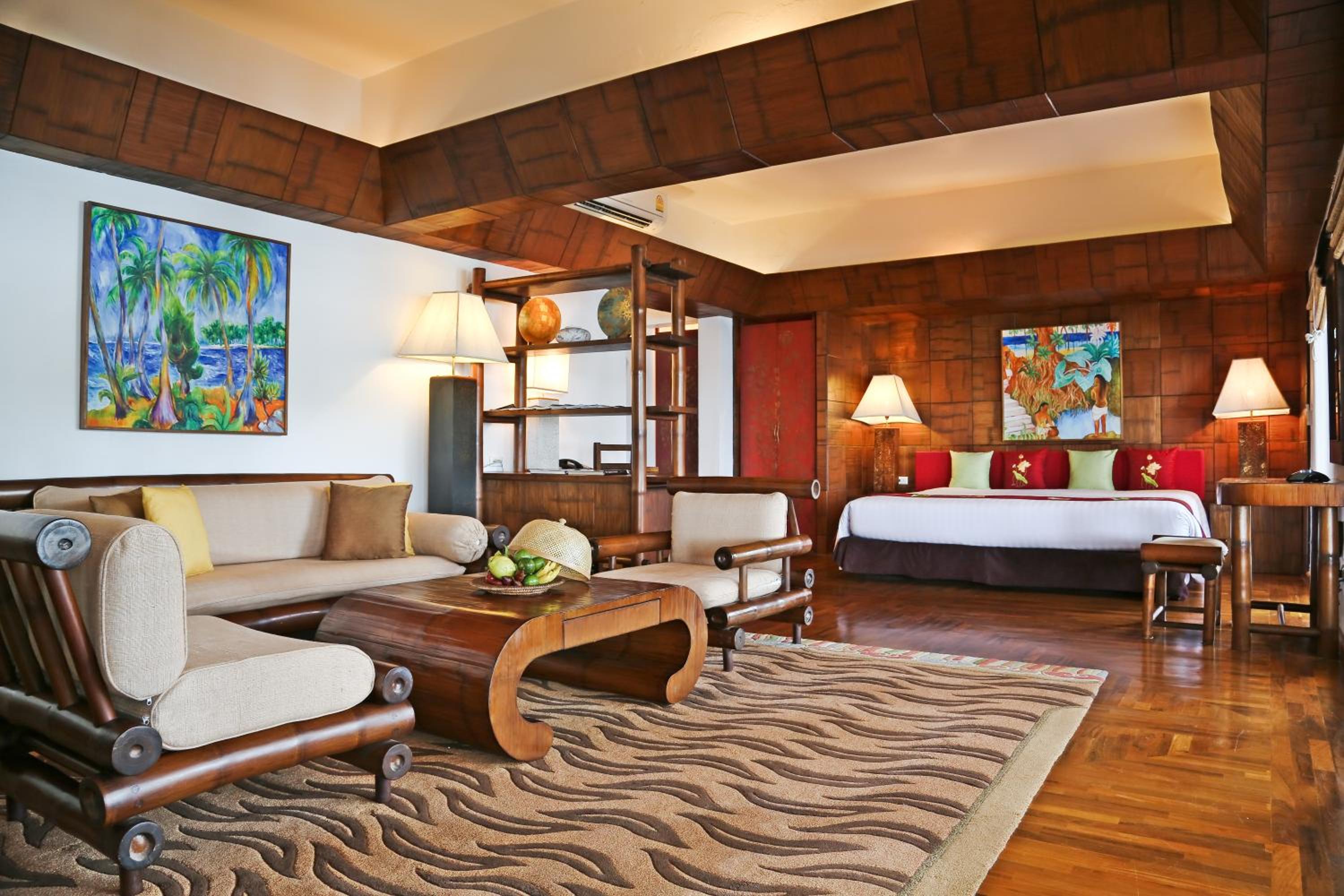 Suite5 - Photo 3