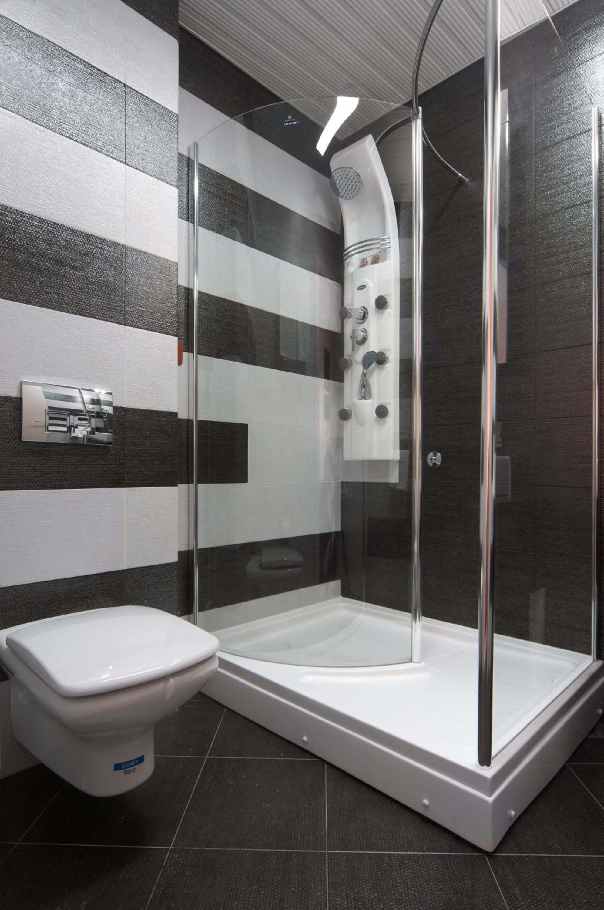 Deluxe Double Room - Photo 13