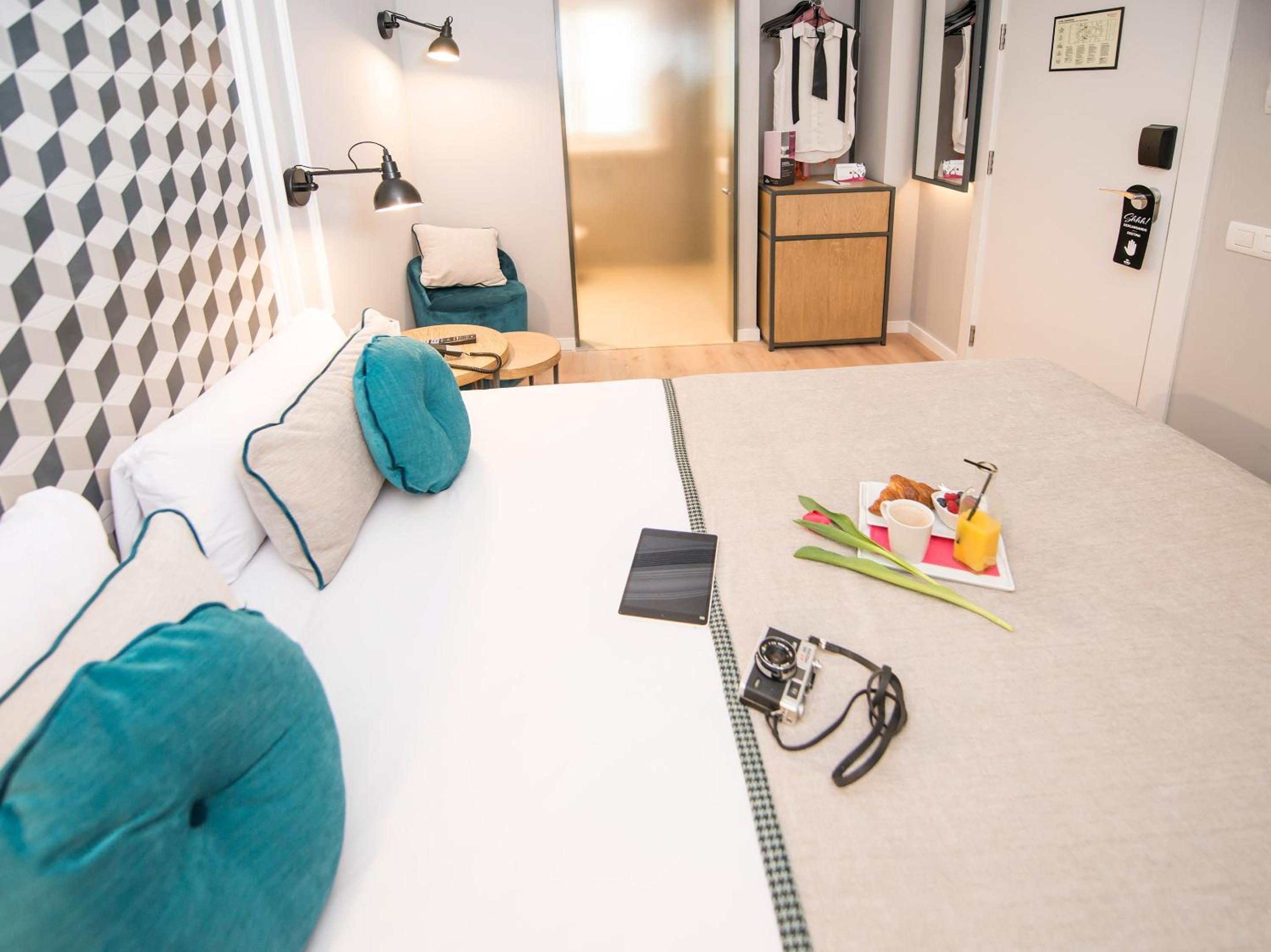 Standard Double Room photo 2