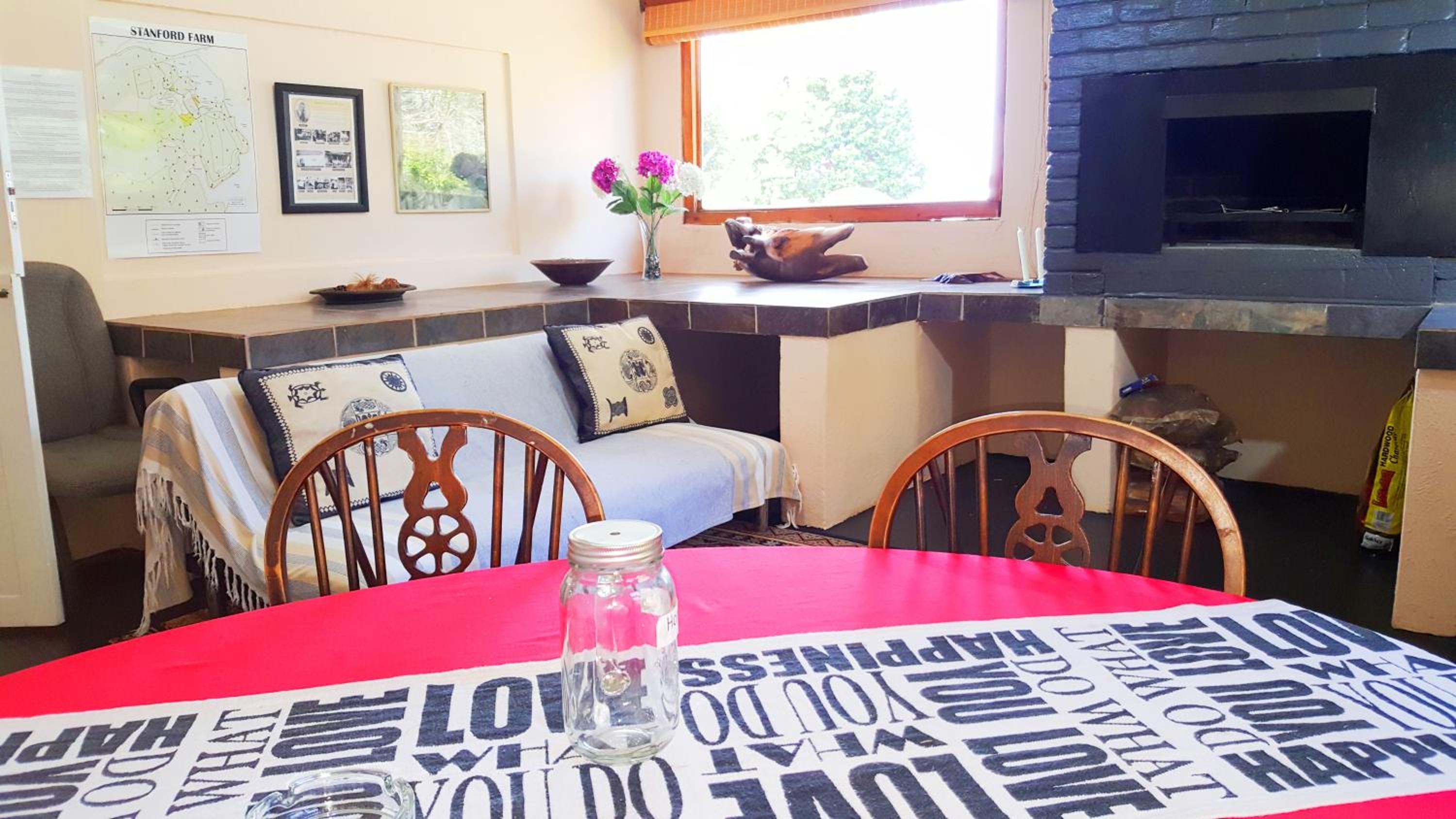 4-Sleeper Budget Cottage - Photo 8