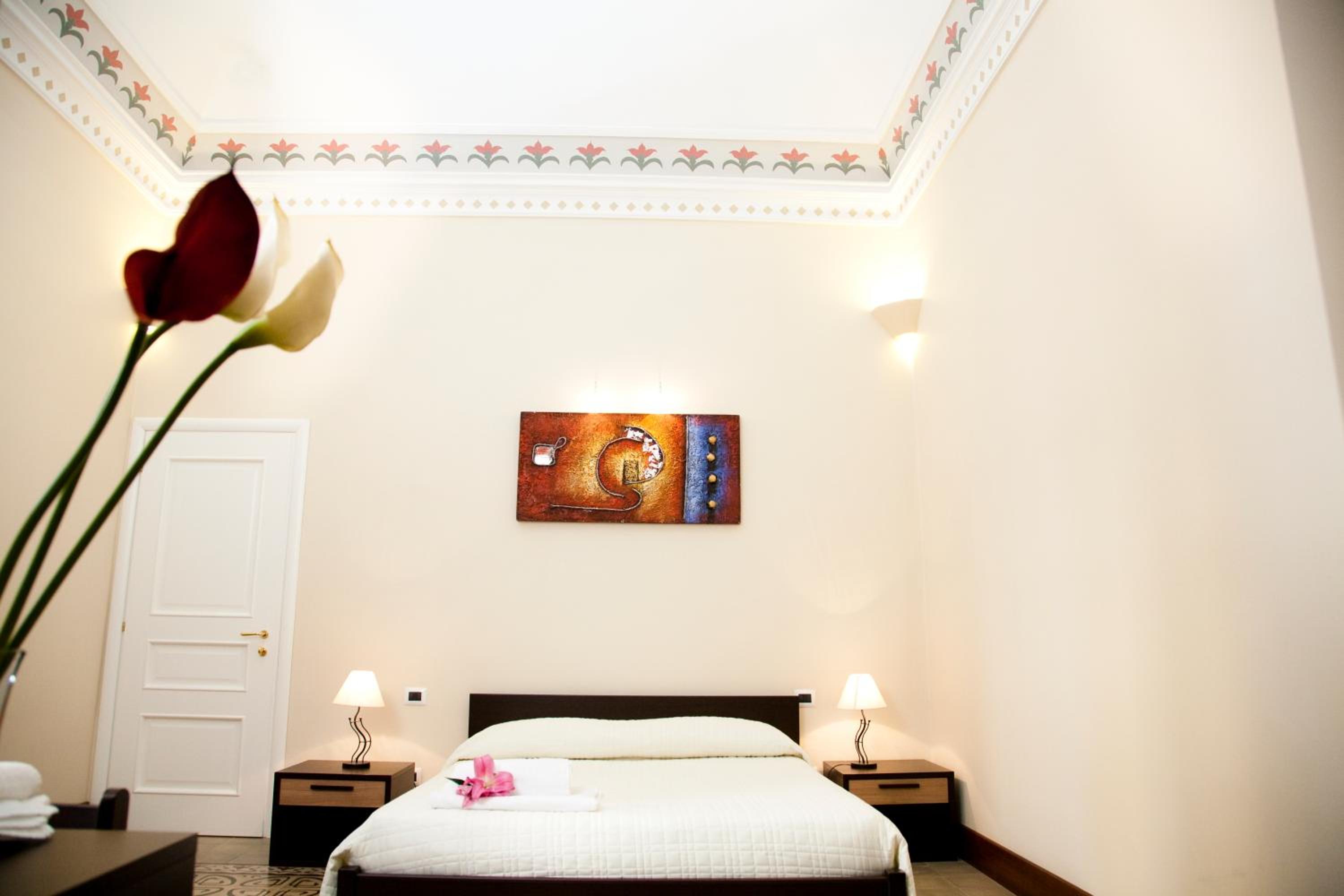 Superior Double Room - Photo 10
