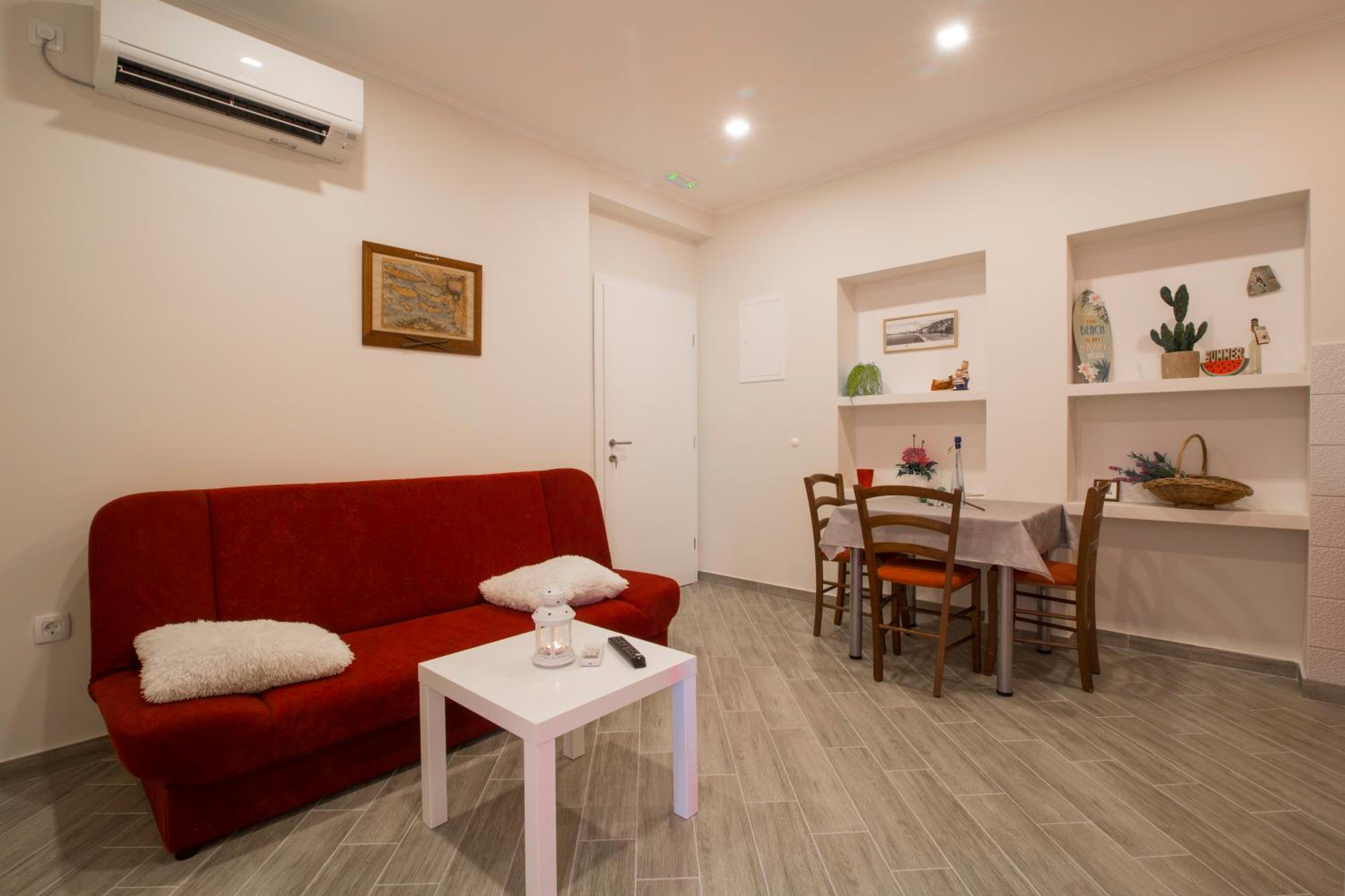 Apartment with Garden View - Photo 23